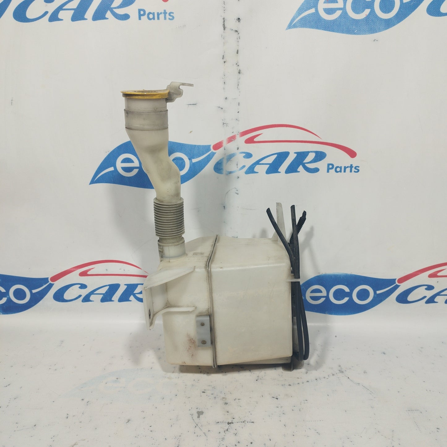 Subaru Impreza 2008 windscreen washer reservoir code: 000057EA07 ecoAC5972