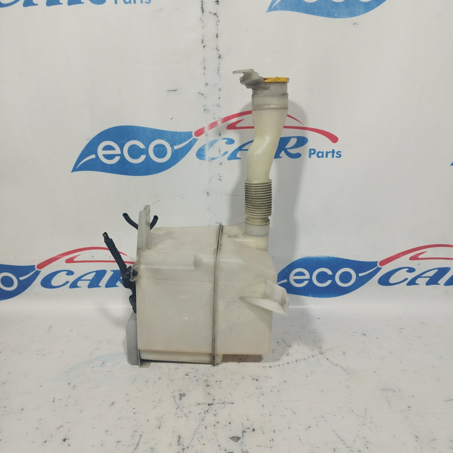 Subaru Impreza 2008 windscreen washer reservoir code: 000057EA07 ecoAC5972