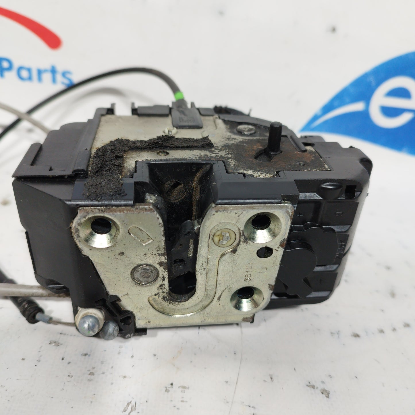 Rear right lock Nissan Qashqai 2011 ecoAC5977