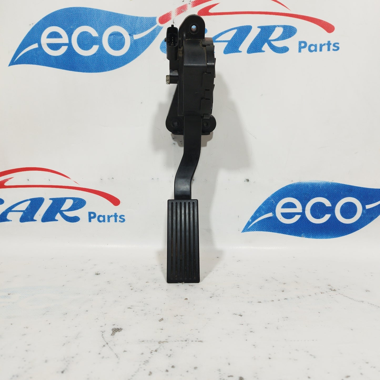 Accelerator pedal Hyundai ix20 1.4 B 80 HP 2012 code: 32727-1P200 ecoAC5990