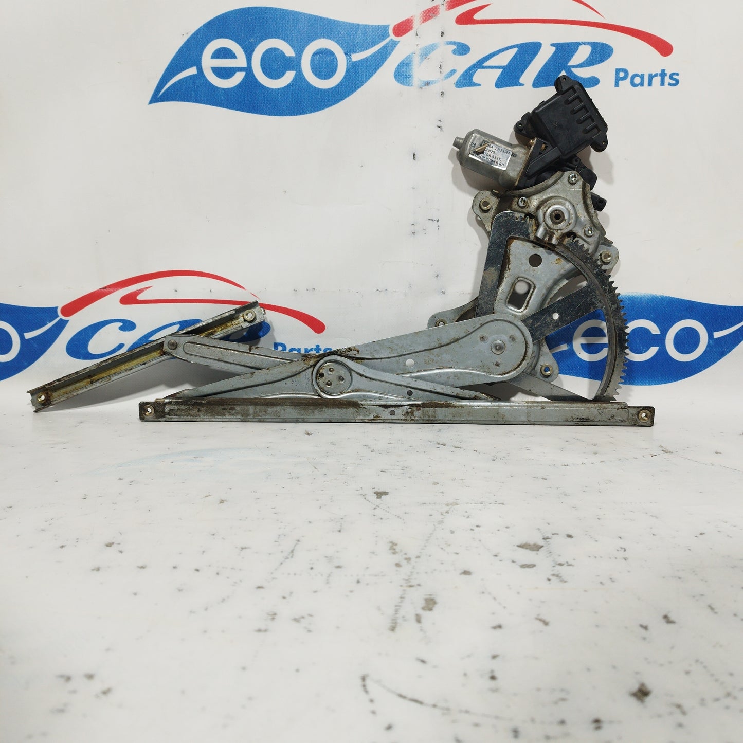 Right rear rack Toyota Corolla 2004 6 Pin code: 69830-0F020 ecoAC6006