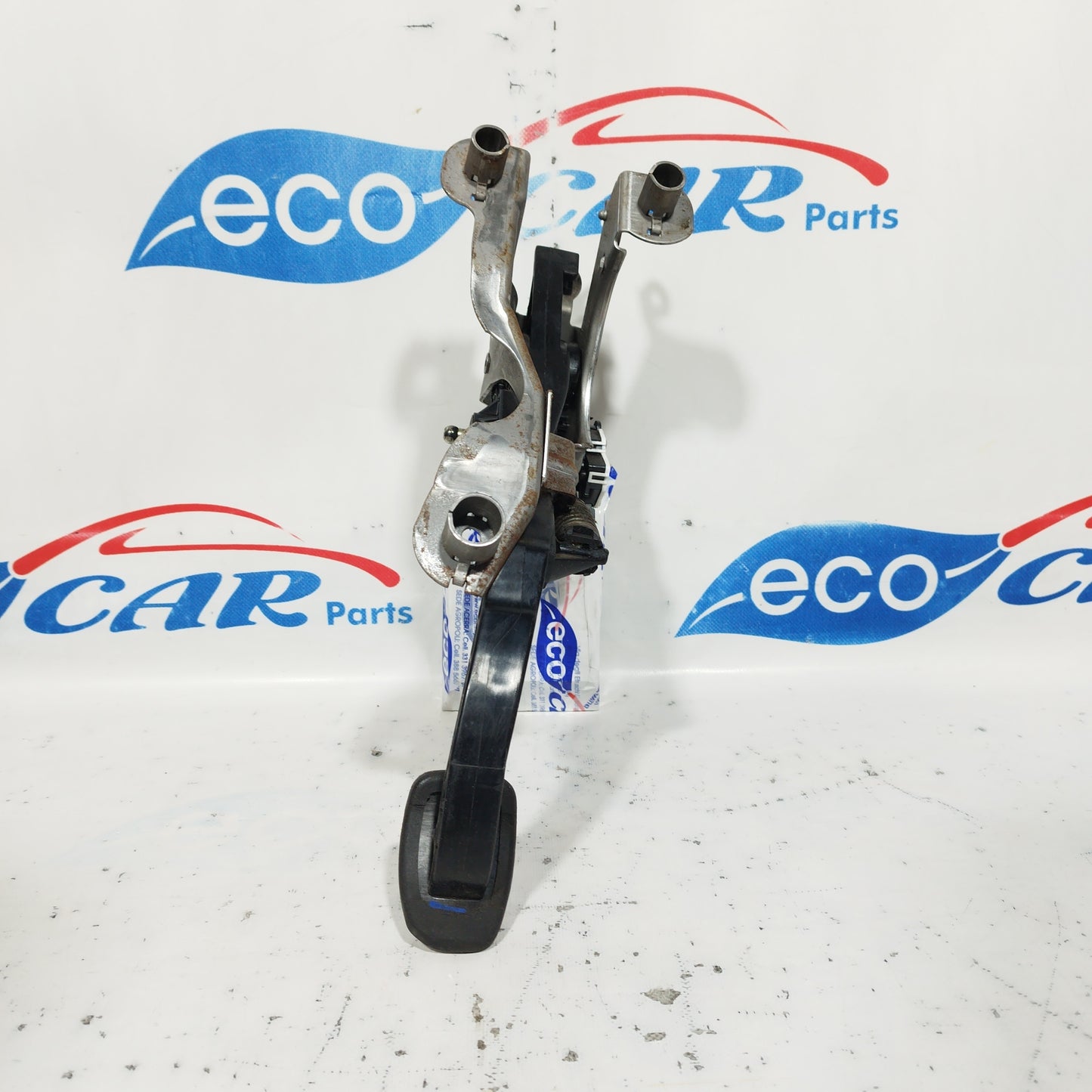 Renault Megane 2010 Kupplungspedal Code: 465030034R ecoAC6011