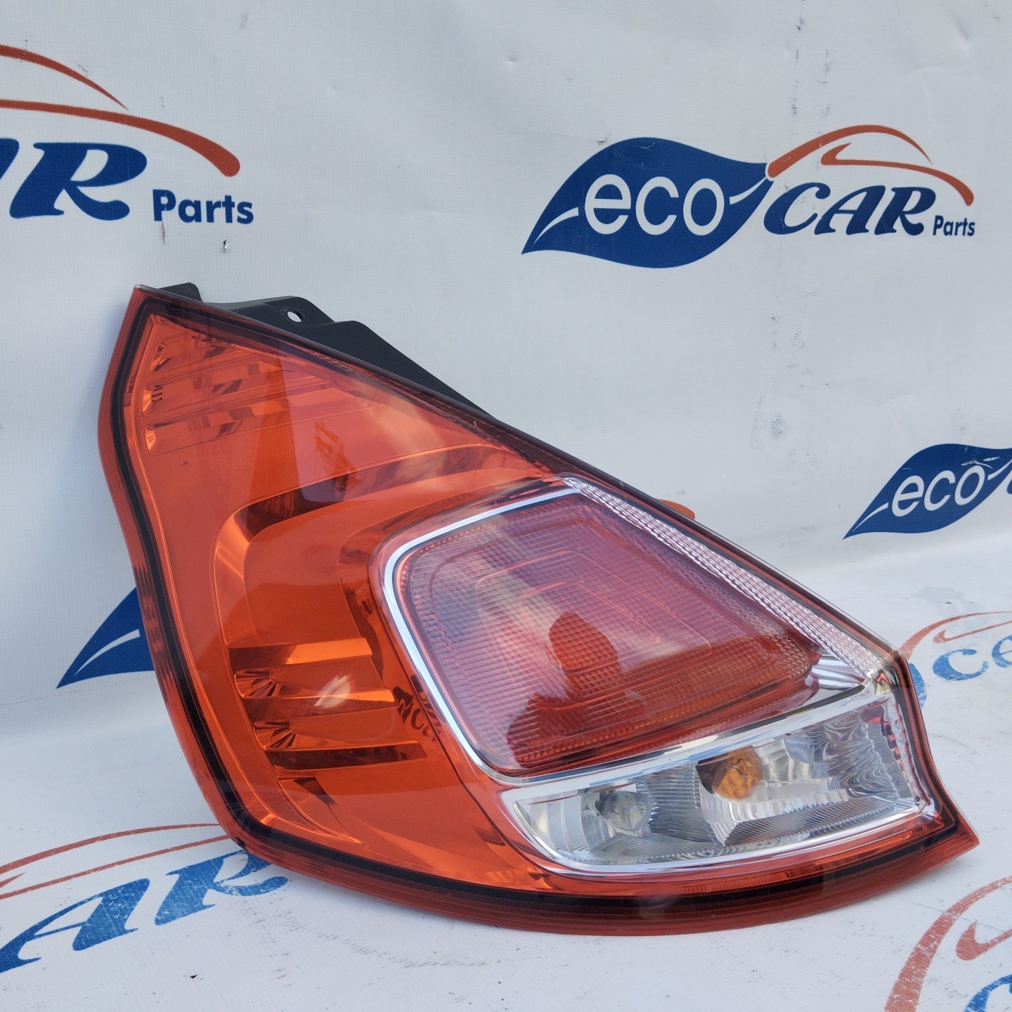 Linke Rückleuchte Ford Fiesta 2015 ecoAG3473