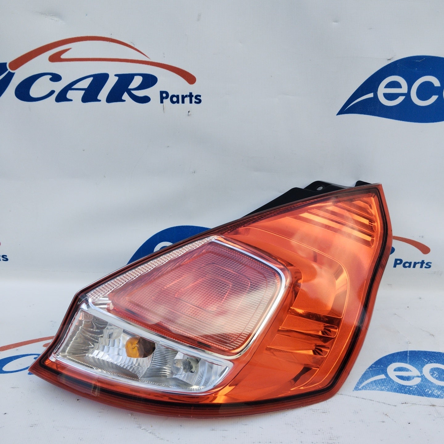 Right rear light Ford Fiesta 2015 ecoAG3474
