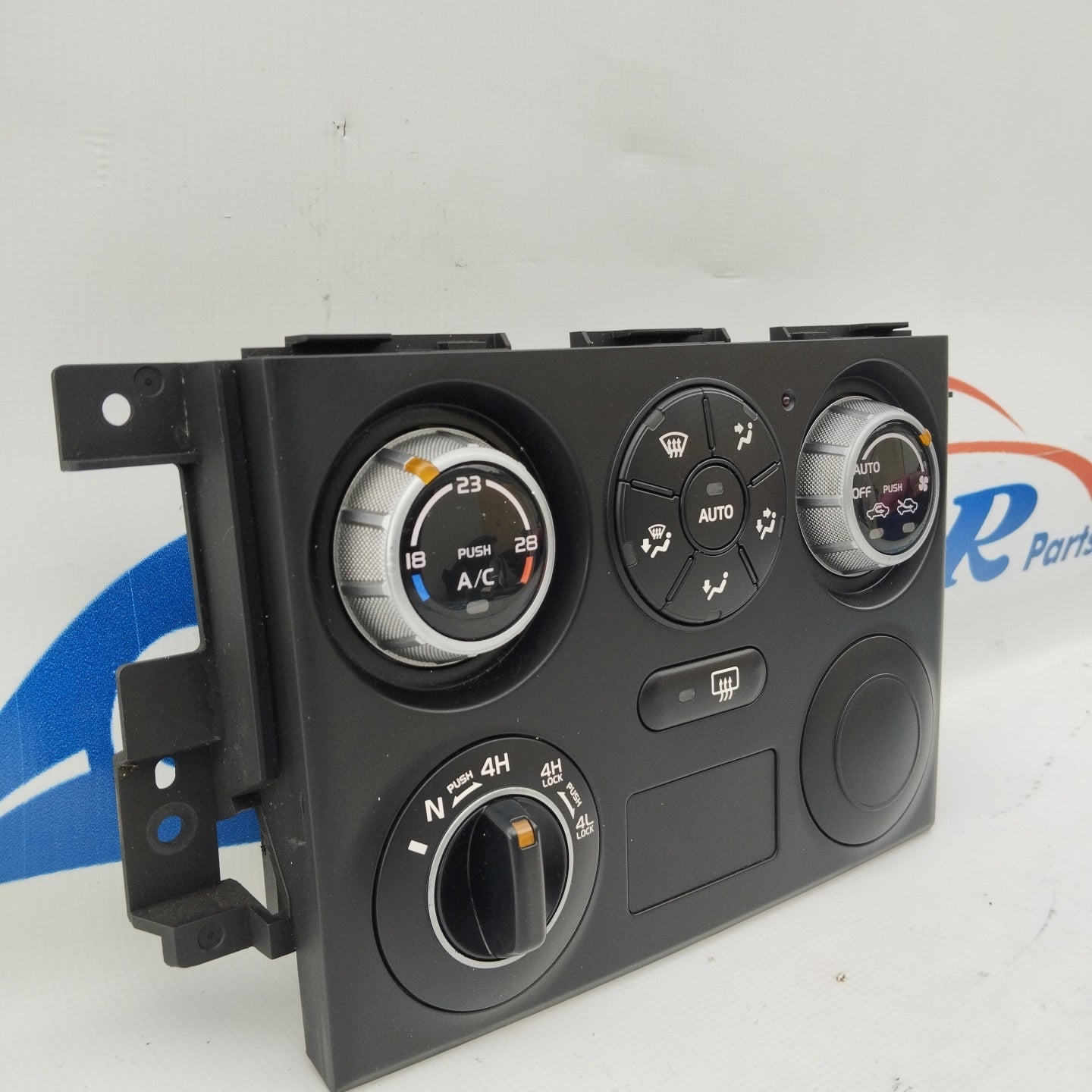 Climate control panel Suzuki Grand Vitara 2005 code: 39510-65jd1-czj ecoAG3485