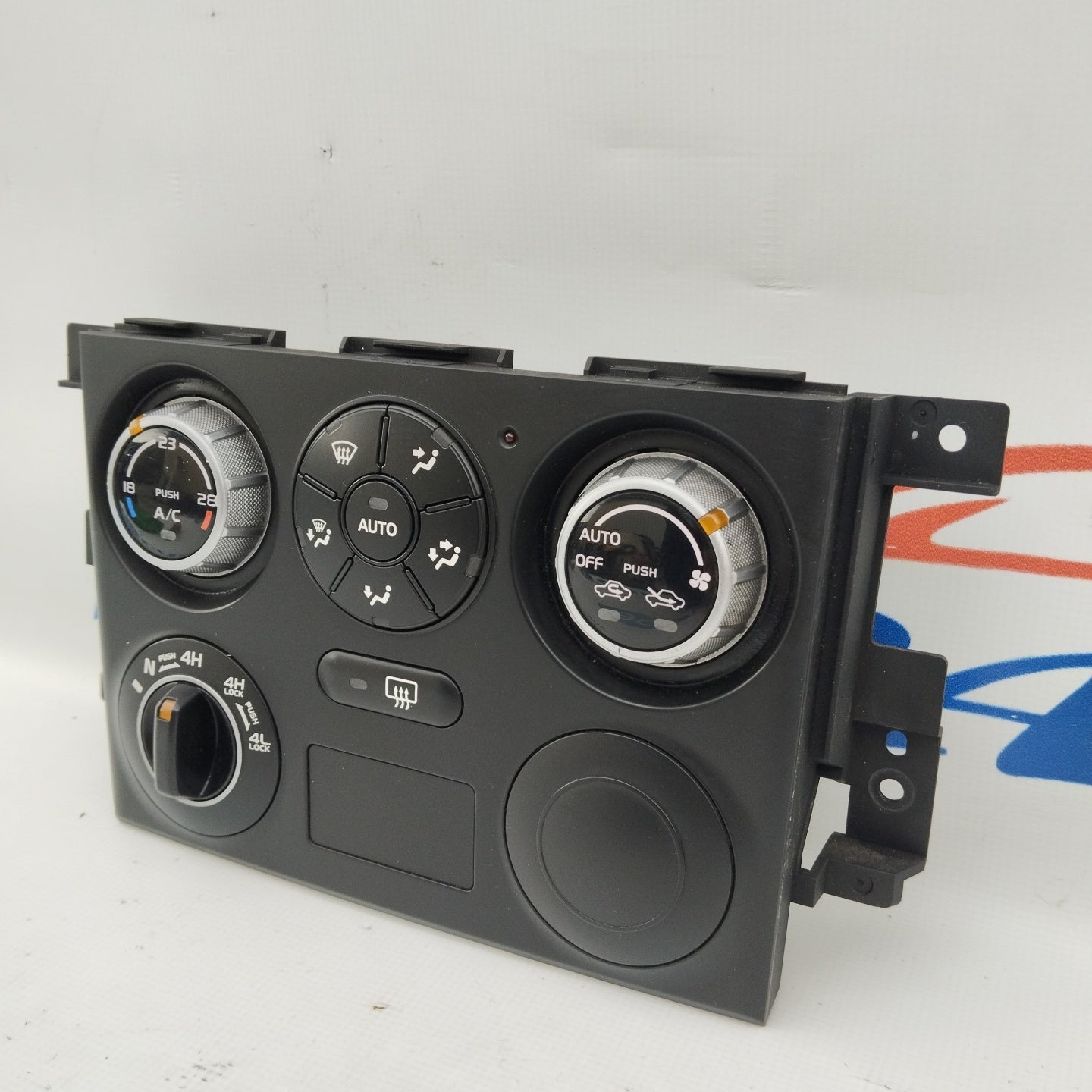 Climate control panel Suzuki Grand Vitara 2005 code: 39510-65jd1-czj ecoAG3485