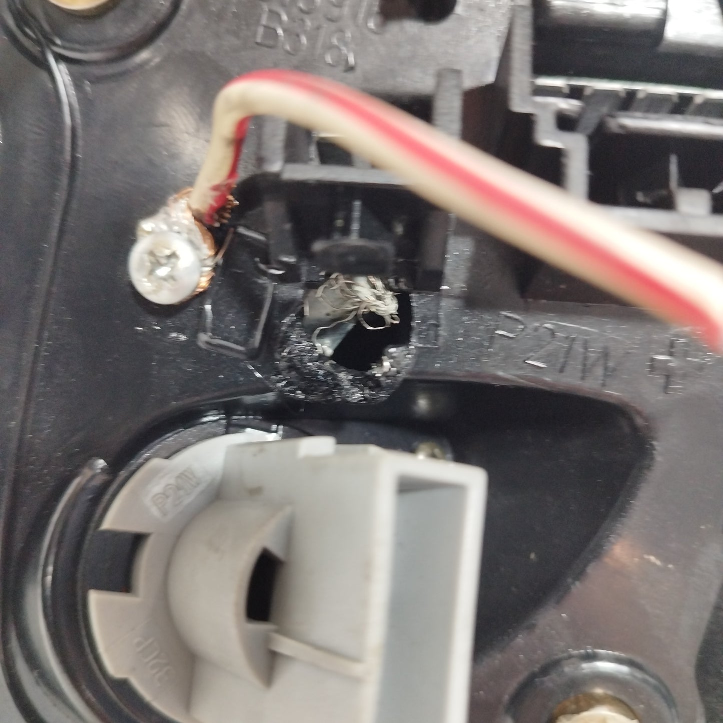 Linke Rückleuchte Fiat Multipla 2001 Code: 46513916 ecoAC6080