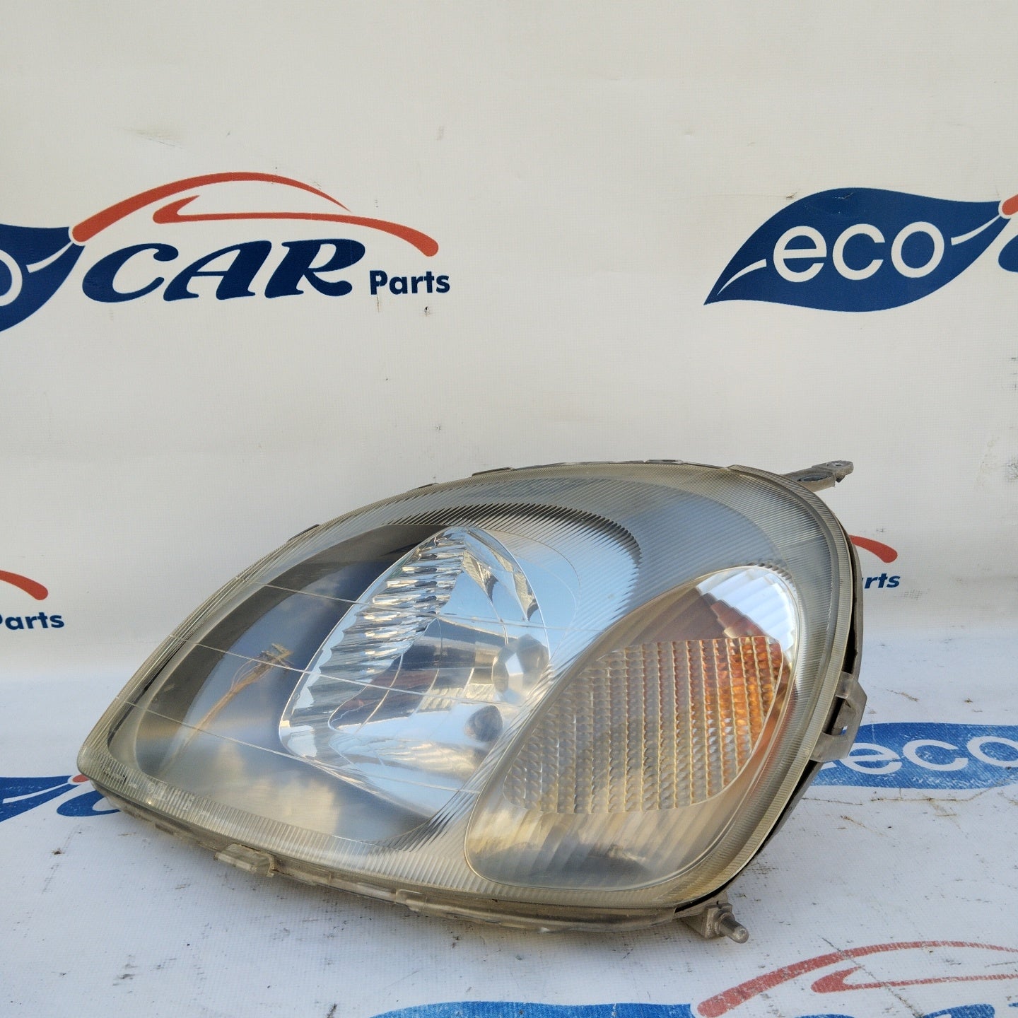 Fanale anteriore sx Toyota Yaris 2000 ecoAG3492