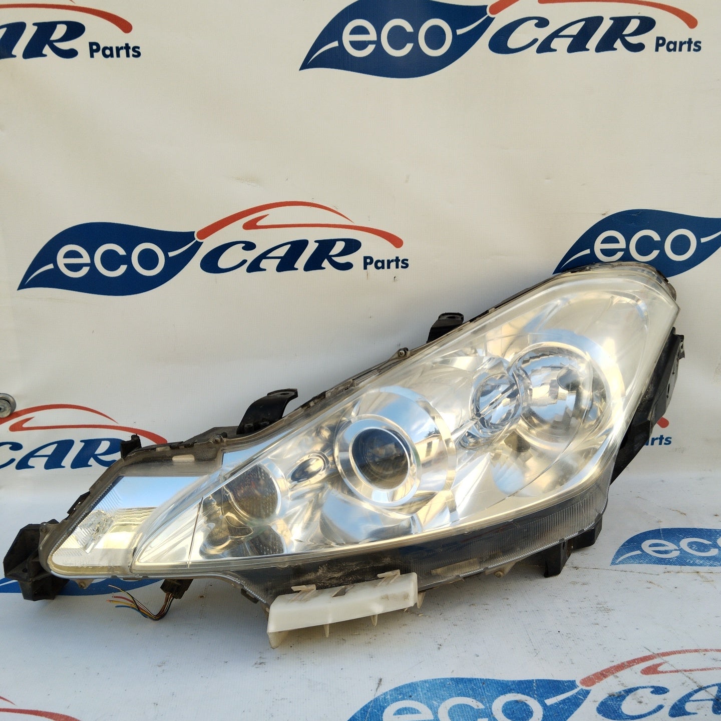 Left front light Peugeot 4007 ecoAG3493