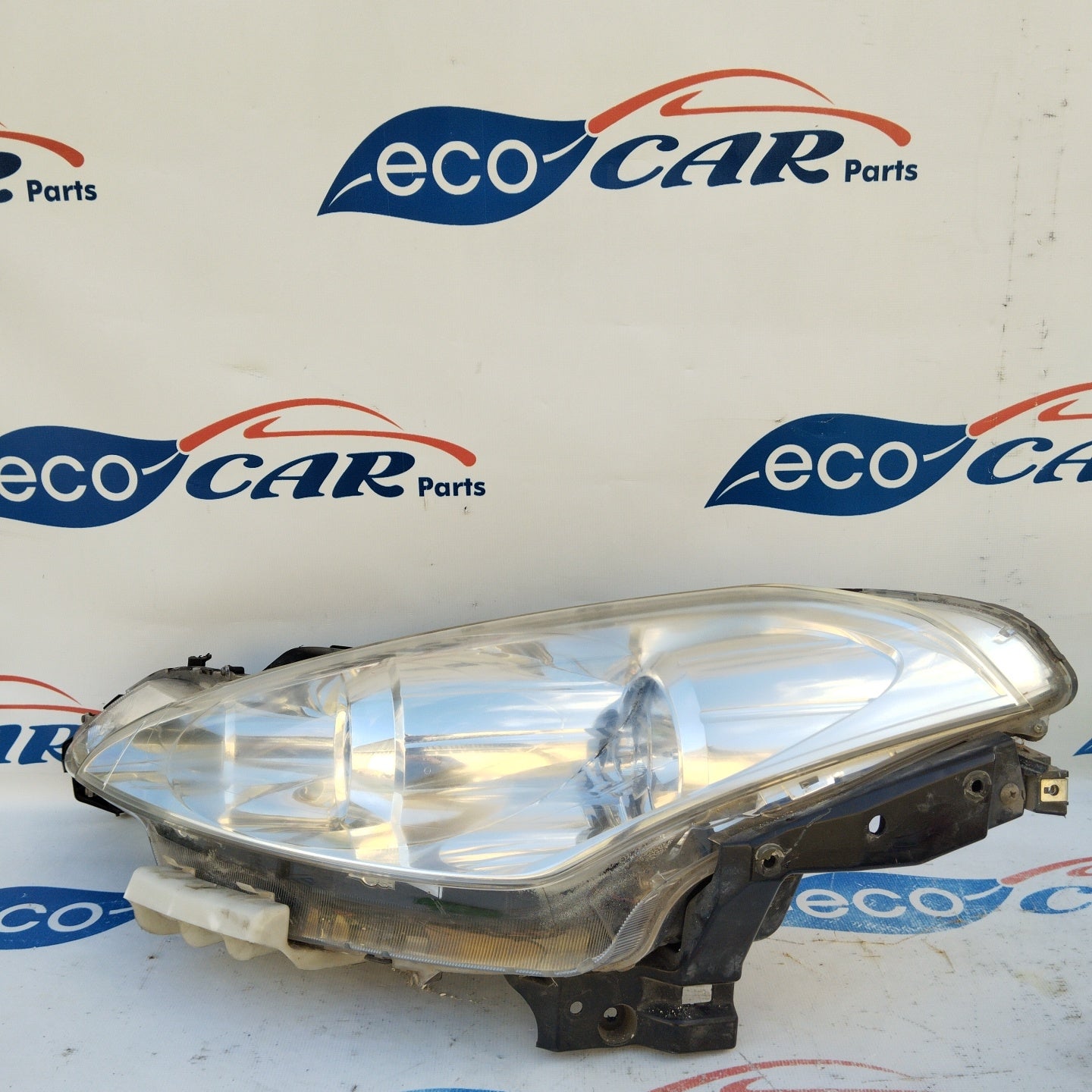 Left front light Peugeot 4007 ecoAG3493