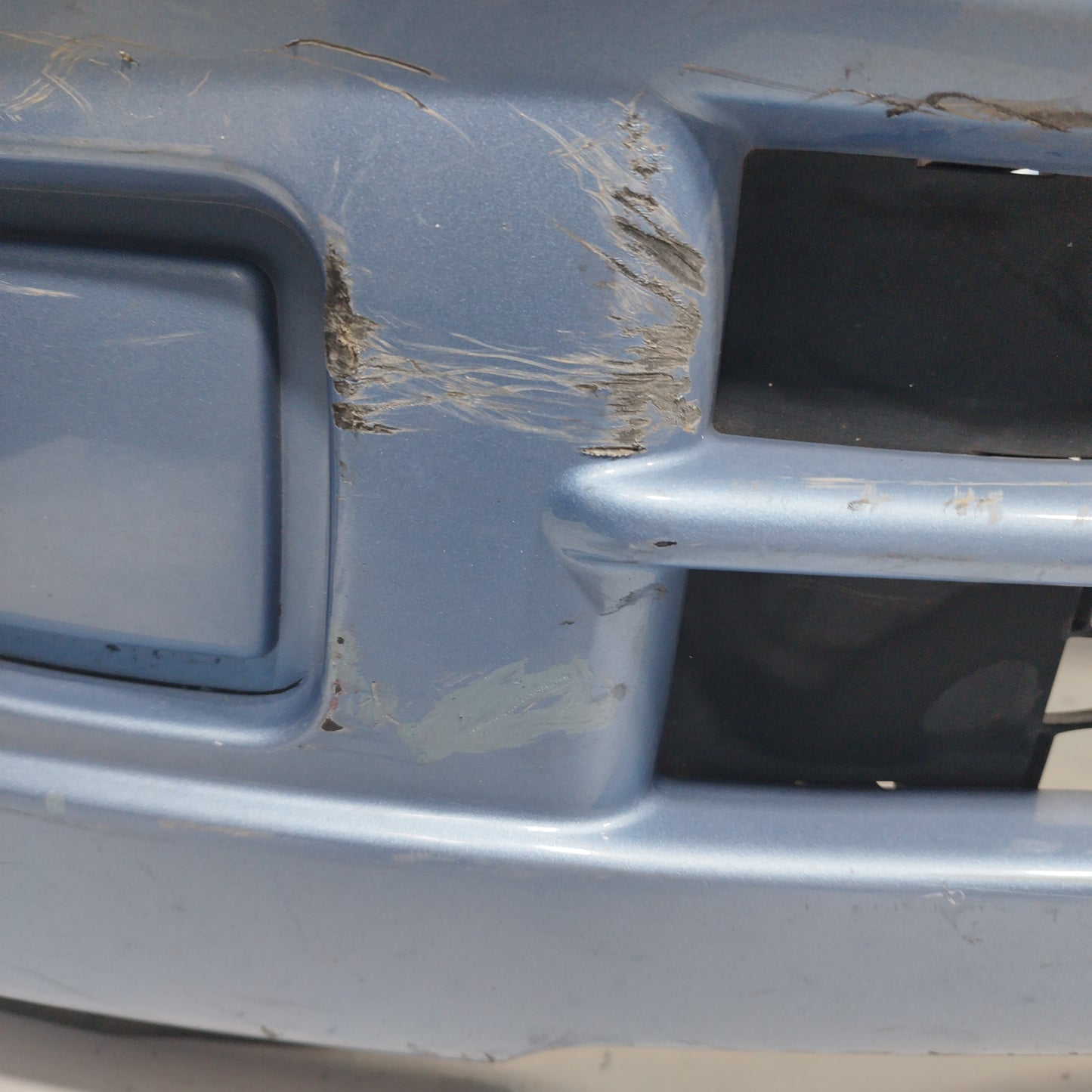 Light blue front bumper Kia Picanto 2005 ecoAC6084