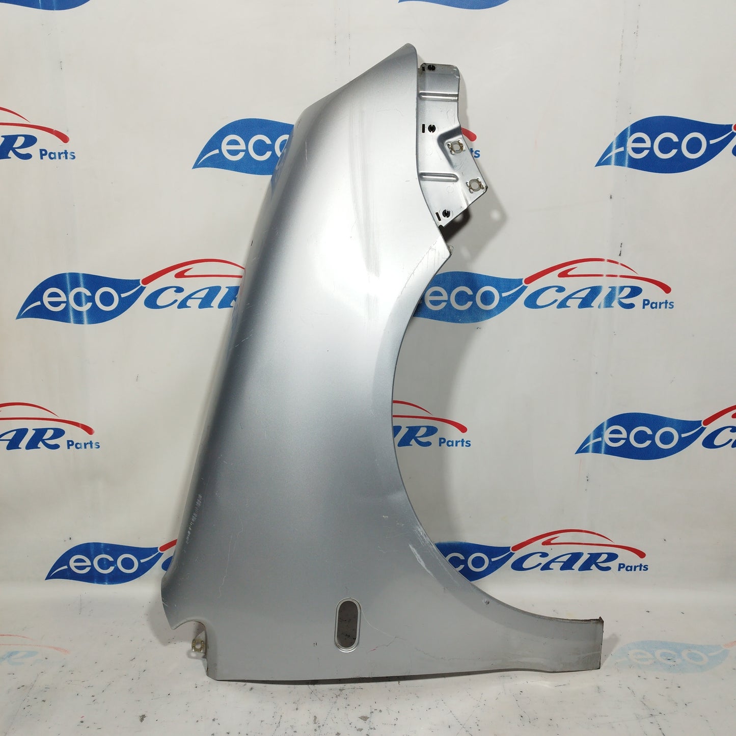 Parafango anteriore dx grigio argento Volkswagen Polo 2003 ecoAC6091