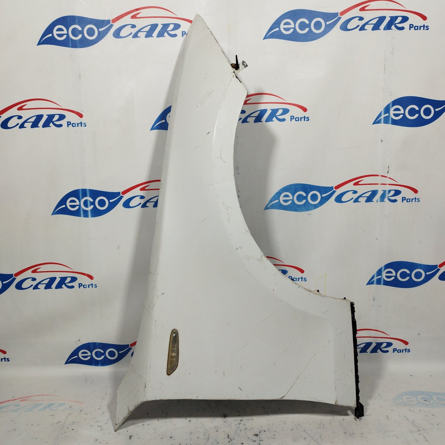 Parafango anteriore dx bianco Bmw Serie 1 2006 ecoAC6109