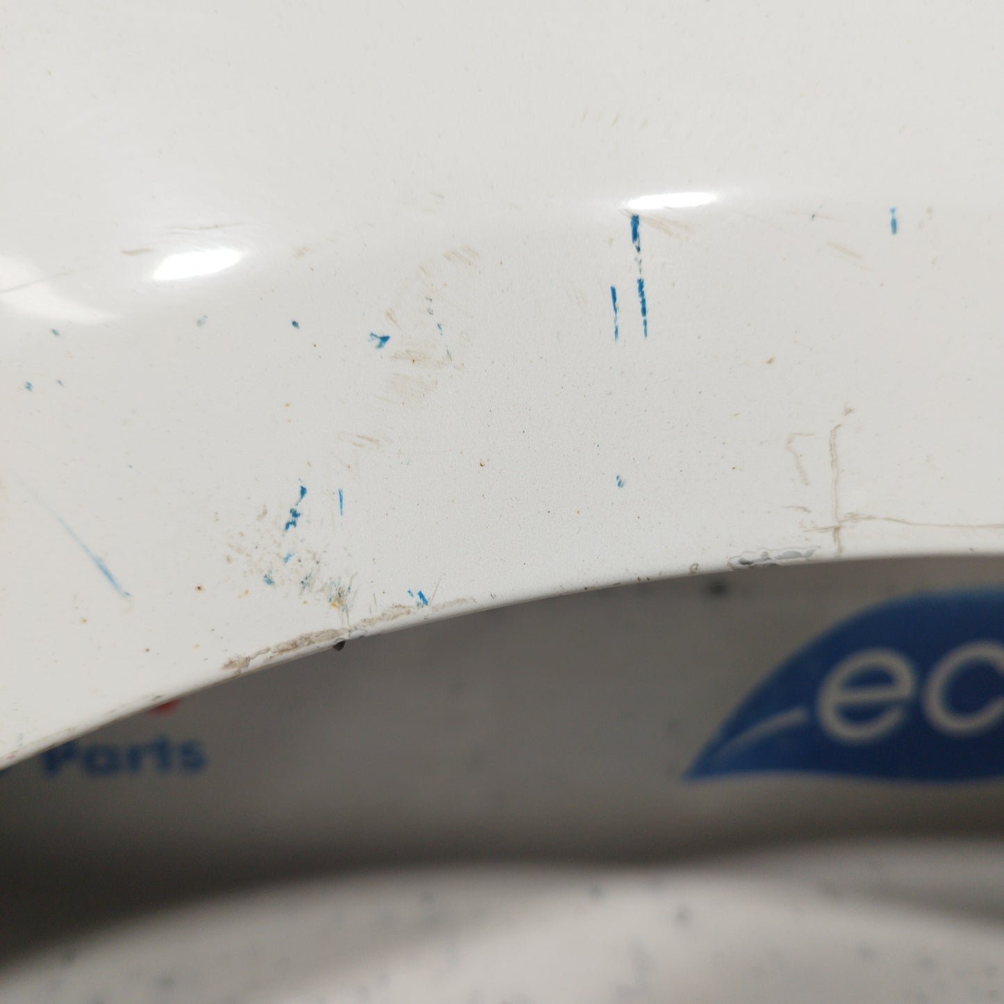 Parafango anteriore dx bianco Bmw Serie 1 2006 ecoAC6109