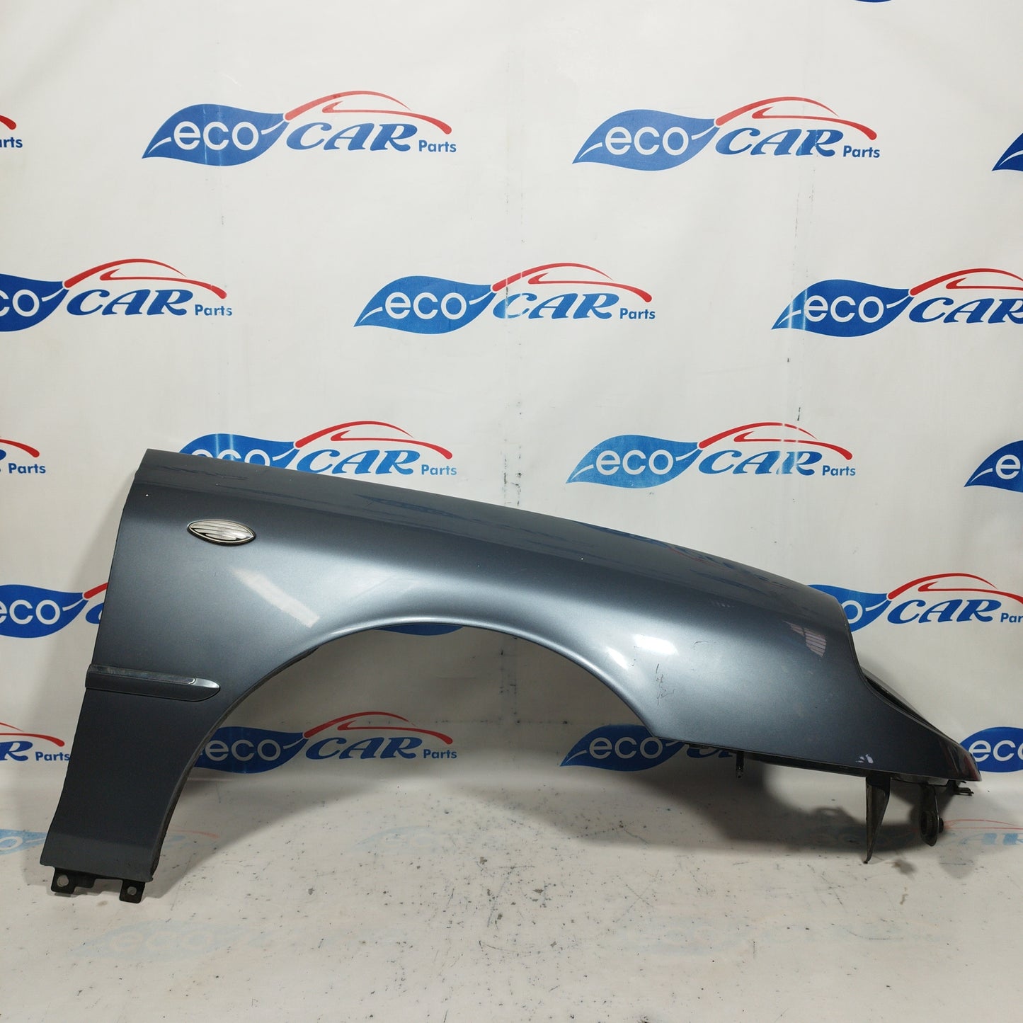 Parafango anteriore dx grigio Lancia Thesis ecoAC6111