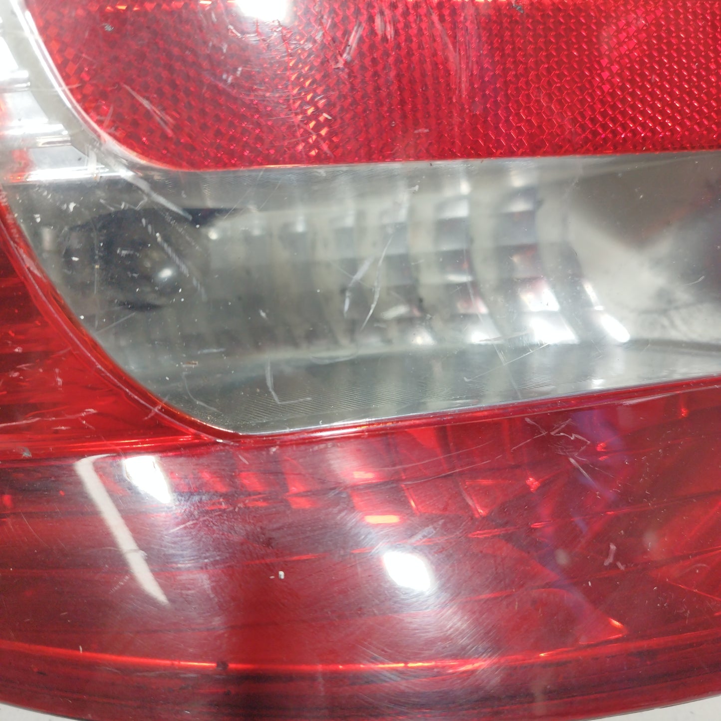 Renault Modus 2009 ecoAC6114 linke Rückleuchte