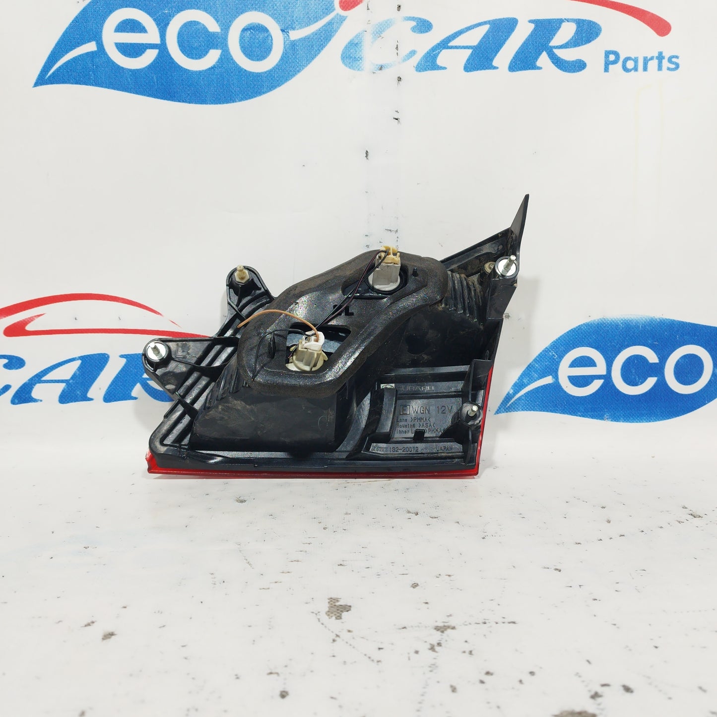 Subaru Outback 2012 ecoAC6115 Linke Innenrückleuchte