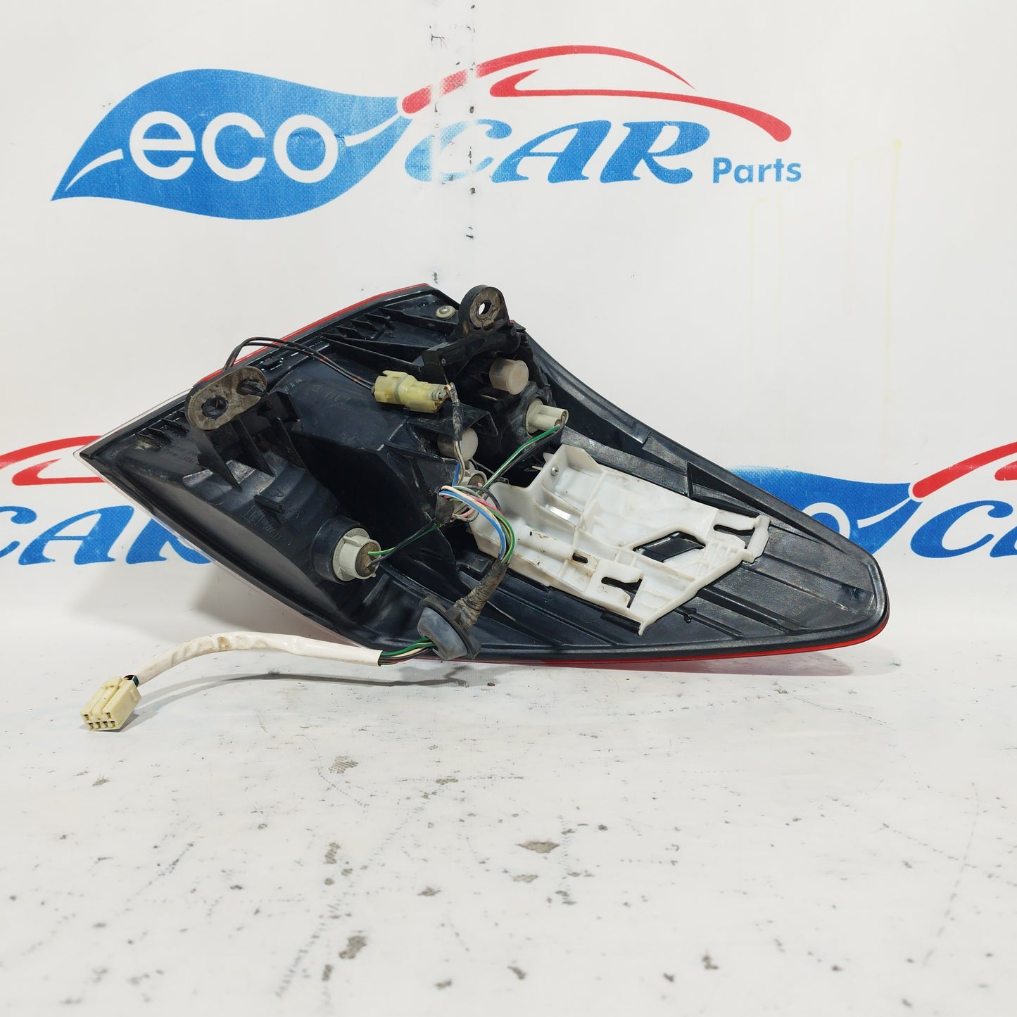 Subaru Outback 2012 ecoAC6127 Linke Rückleuchte