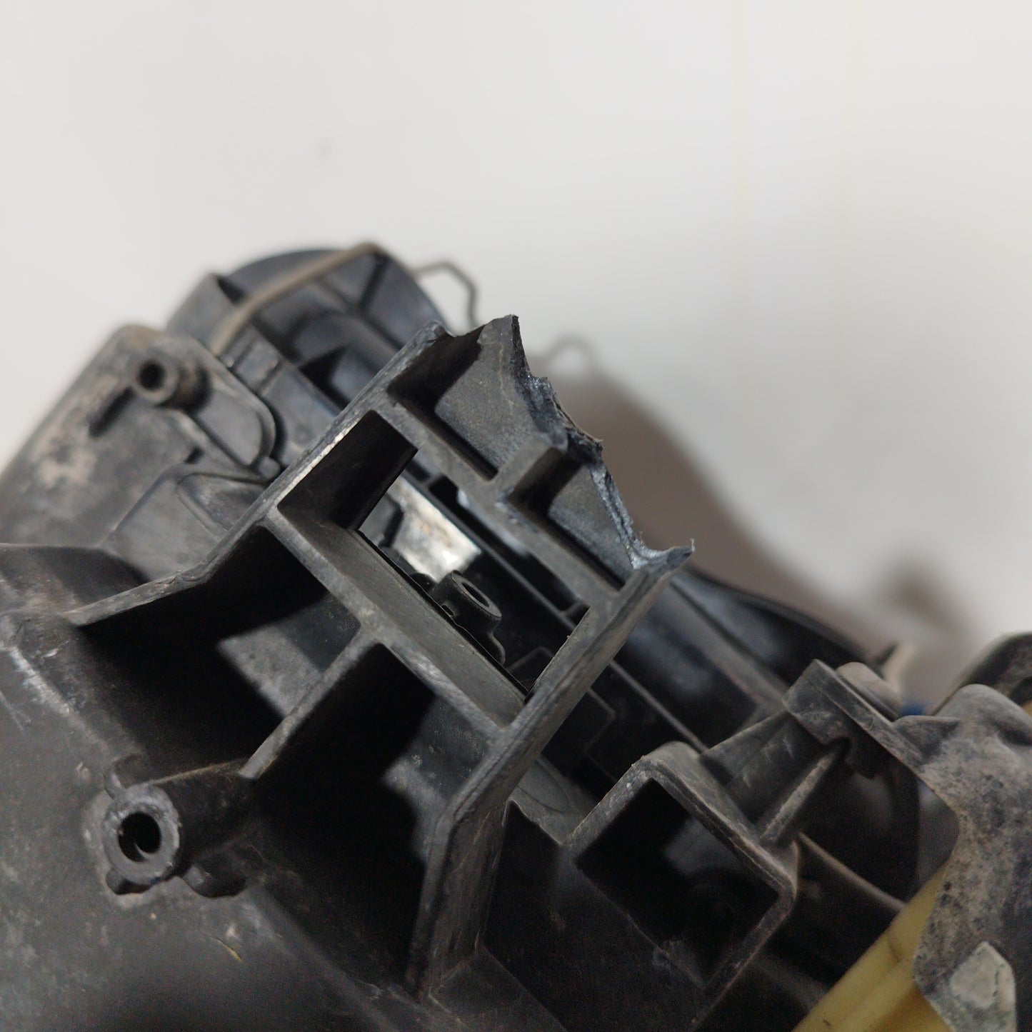 Fanale anteriore dx Seat Leon 2013 codice: 90010799 ecoAC6150