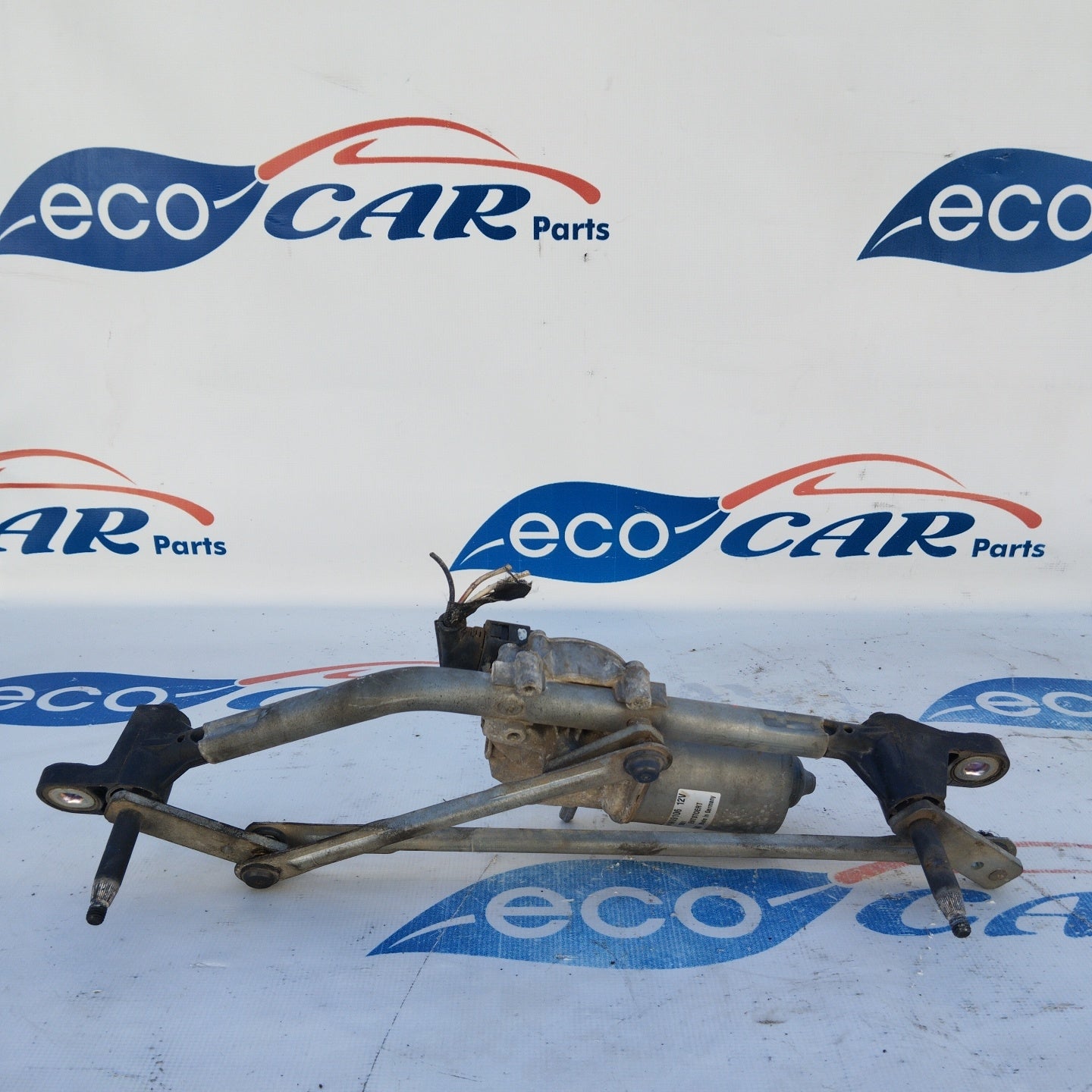 Alfa Romeo Mito 4 pin front windshield wiper motor code: W09106 ecoAG3548
