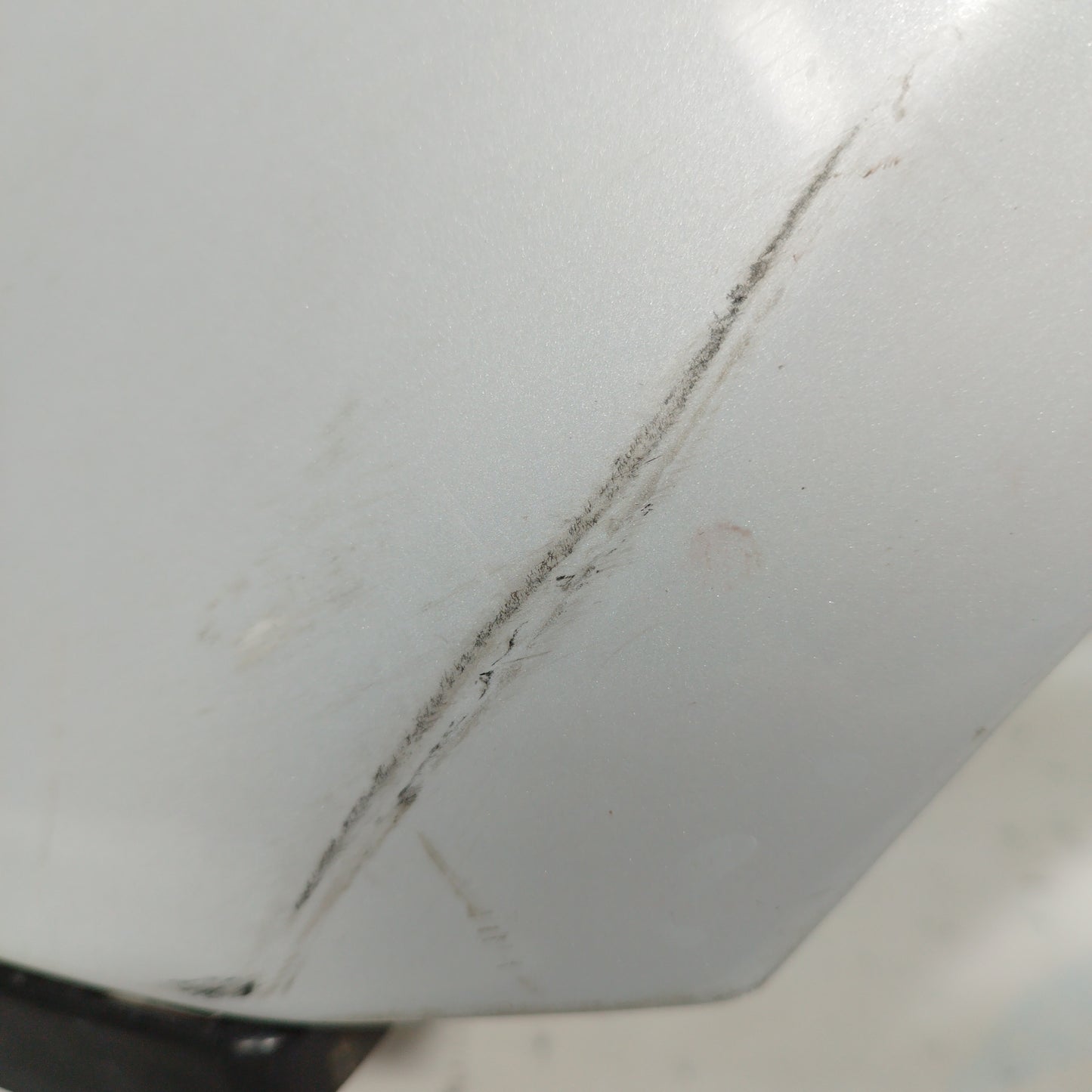 Radiant white left front fender Fiat Punto Evo ecoAC6161