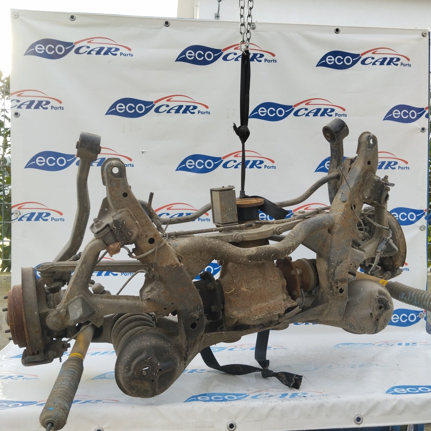 Komplette Hinterachse Mitsubishi Pajero 3.2 00/07 ecoAG3557