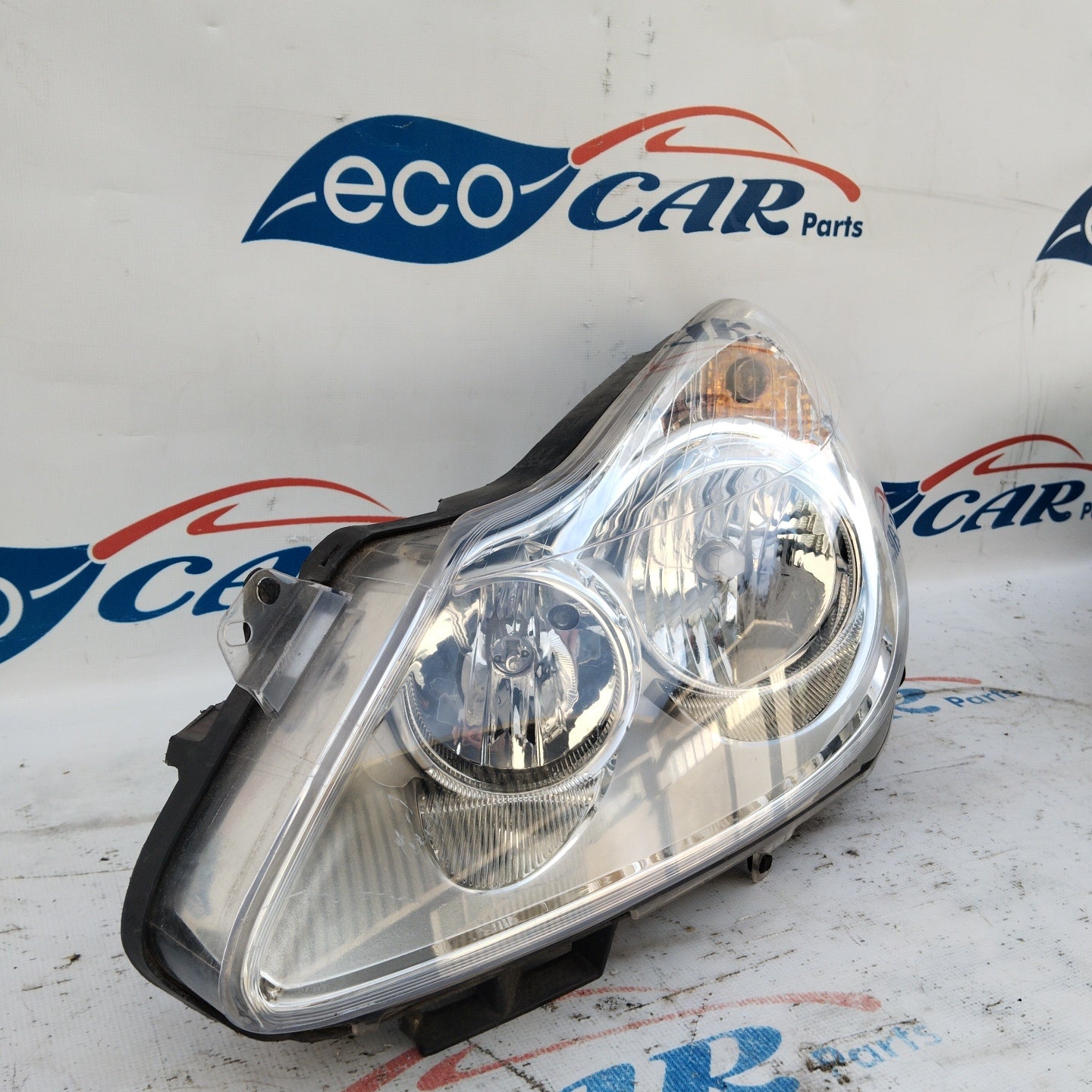 Fanale anteriore sx Opel Corsa D fondo chiaro ecoAG3574