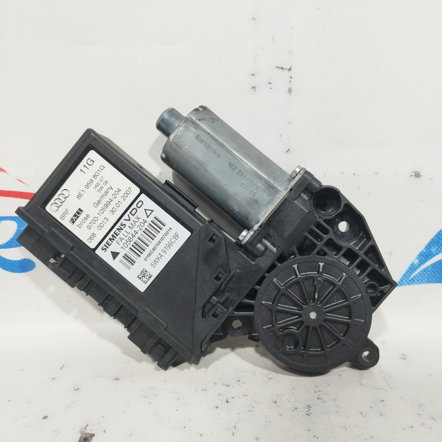 Motorino alzavetro anteriore sx Audi A4 2006 codice: 8E1959801G ecoAC6188