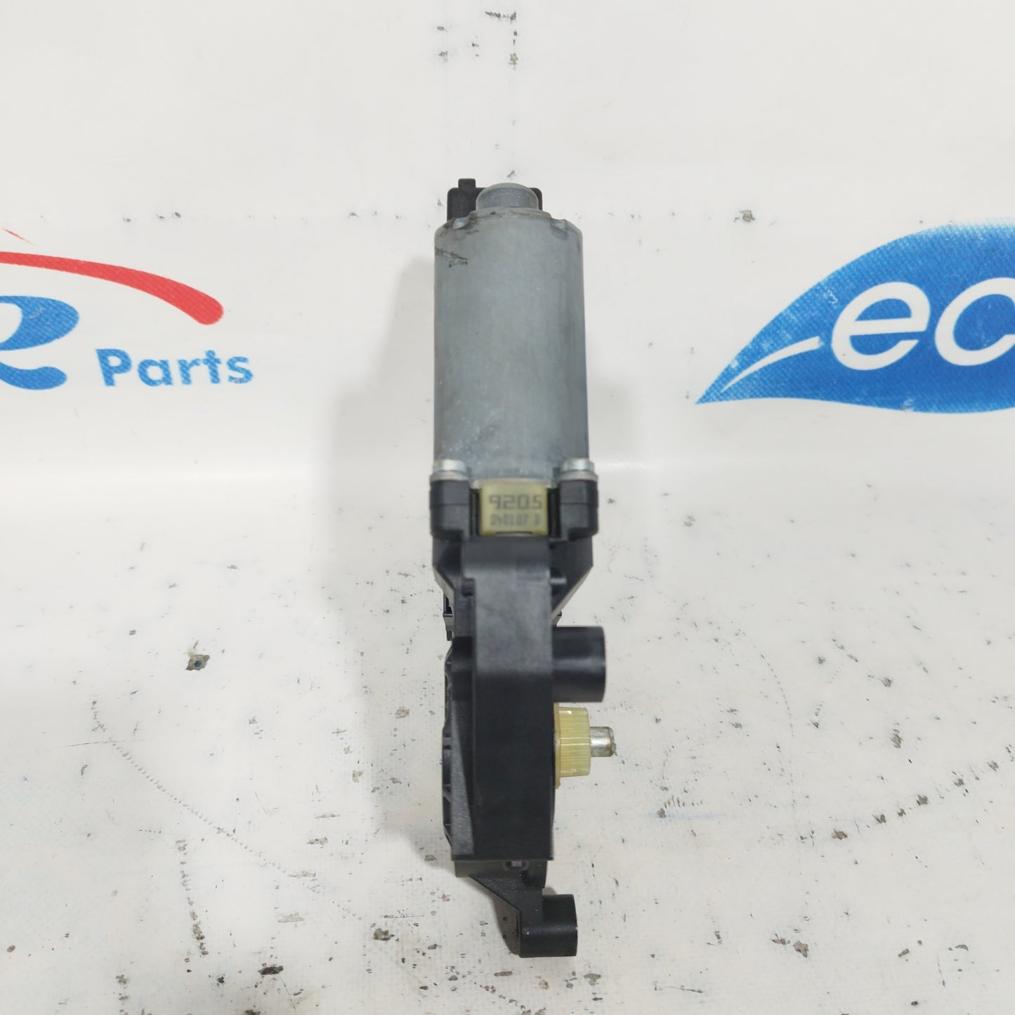 Motorino alzavetro anteriore sx Audi A4 2006 codice: 8E1959801G ecoAC6188