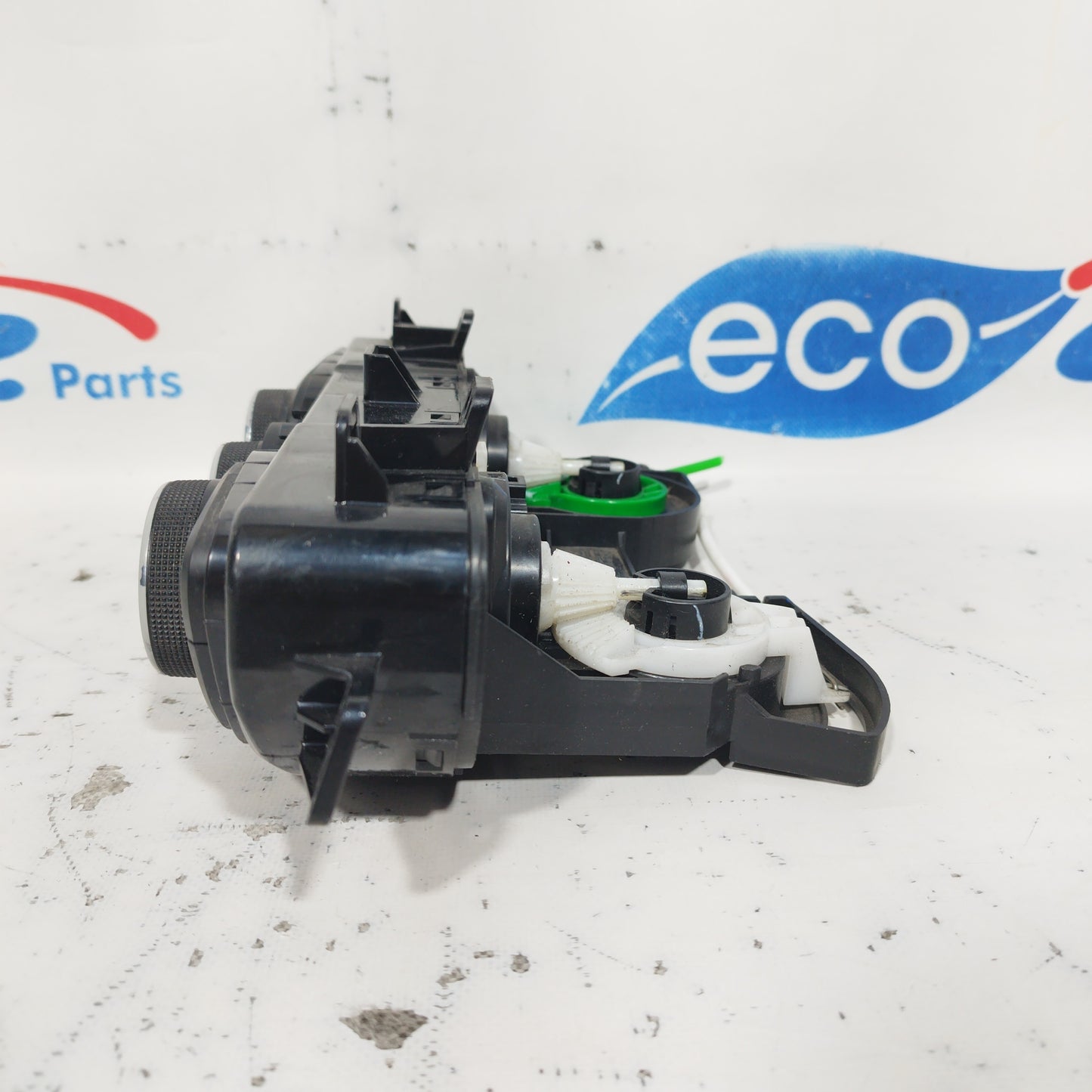 Hyundai I10 2015 air conditioning control panel code: 97250-B4 ecoAC6191