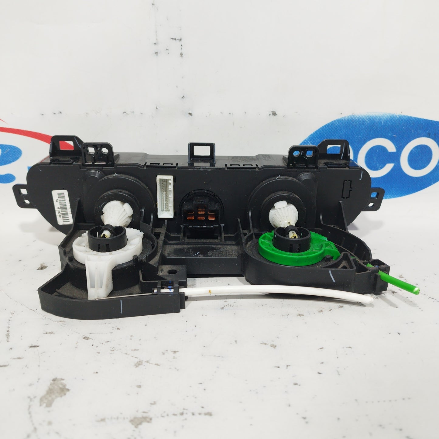 Hyundai I10 2015 air conditioning control panel code: 97250-B4 ecoAC6191