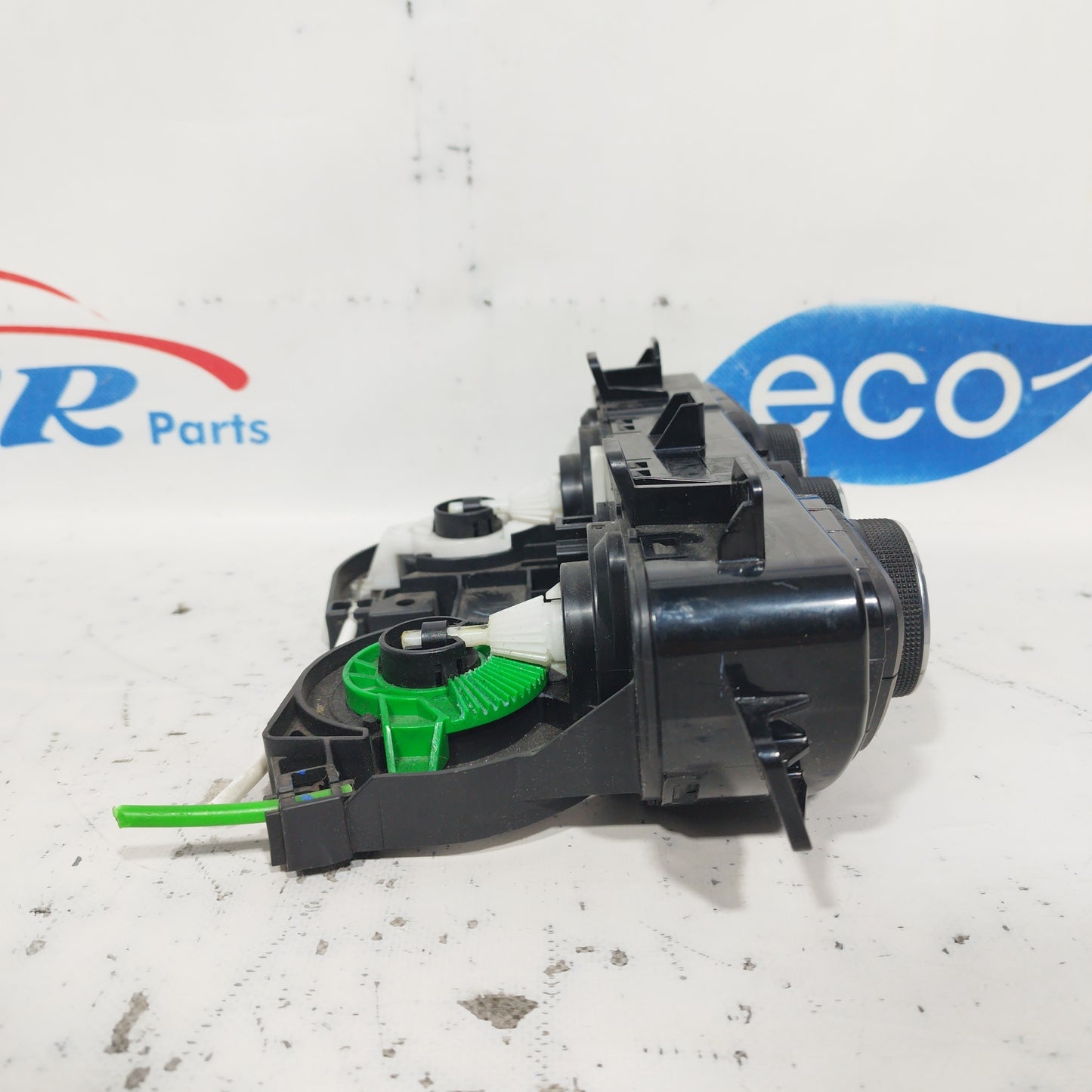 Hyundai I10 2015 air conditioning control panel code: 97250-B4 ecoAC6191