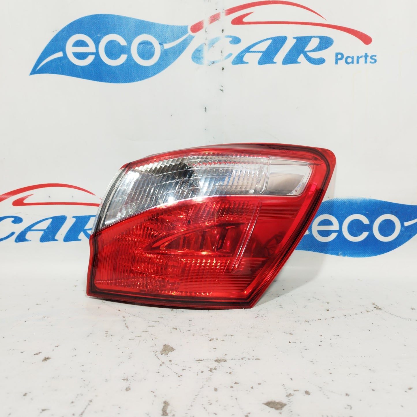 Nissan Qashqai 2013 ecoAC6228 Rechte Außenrückleuchte