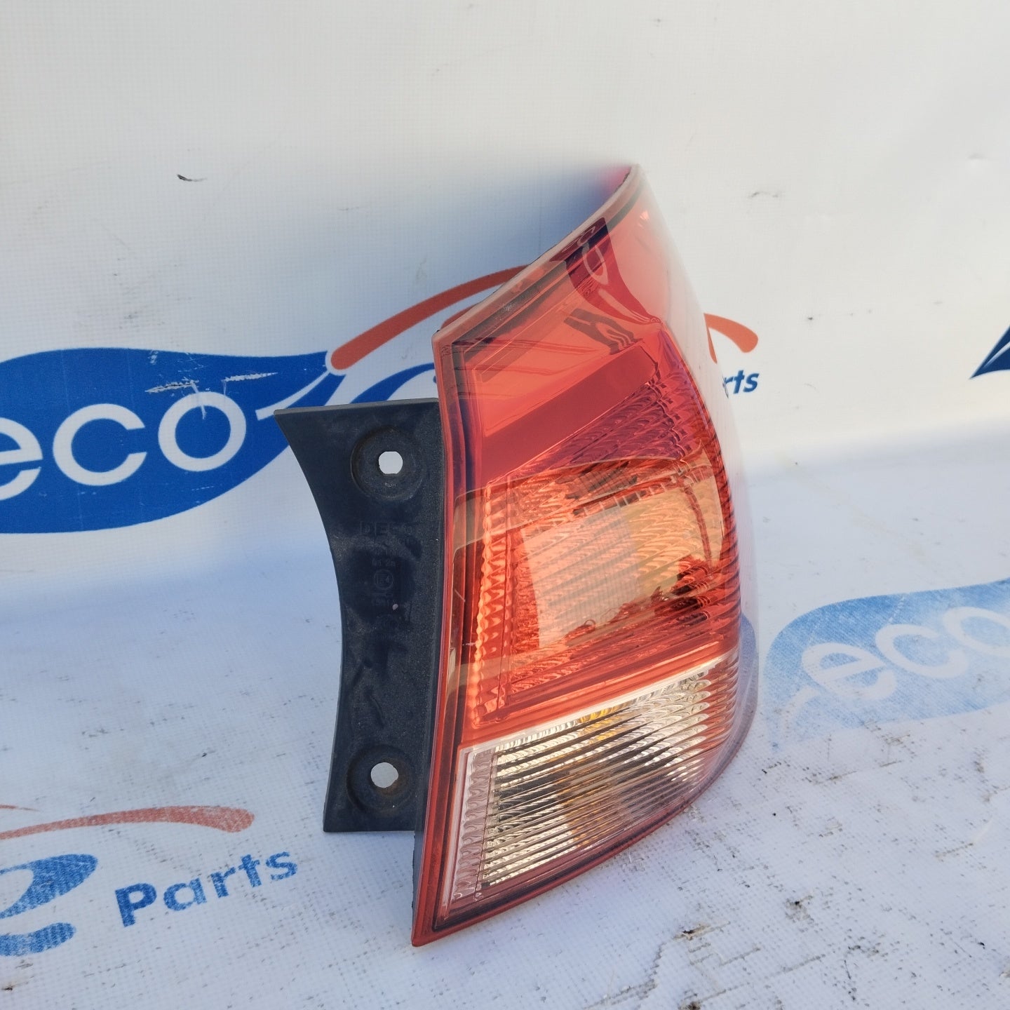 Nissan Qashqai 2007 DEPO ecoAG3644 Rechte Außenrückleuchte