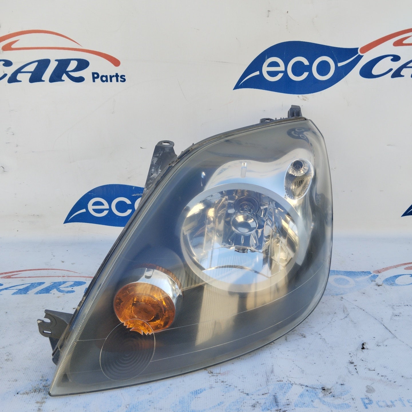Left front light Ford Fiesta 2005 ecoAG3662