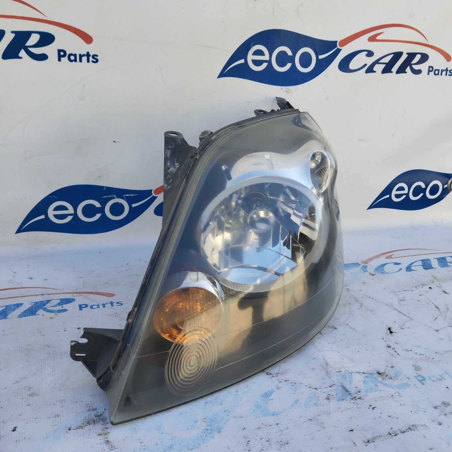 Left front light Ford Fiesta 2005 ecoAG3662