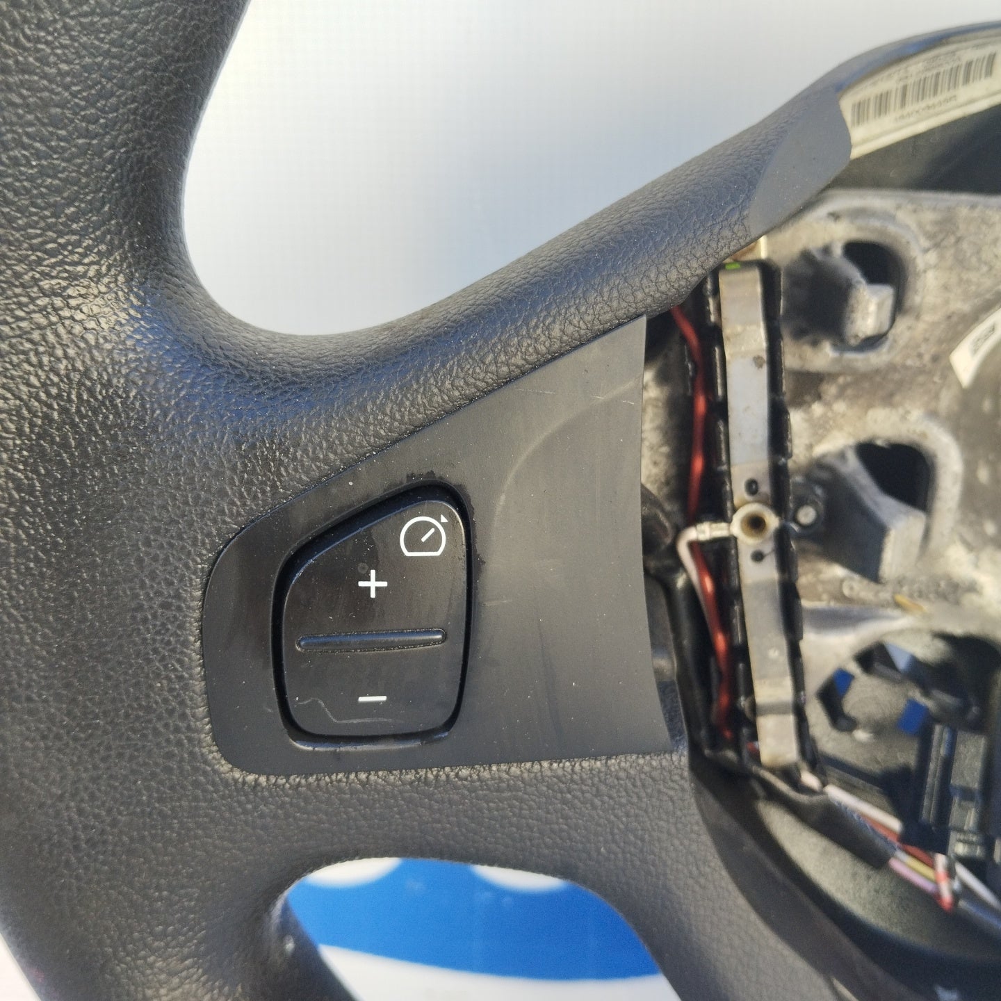 Steering wheel with controls Renault Clio 2015 code: 6218822/B ecoAG3679