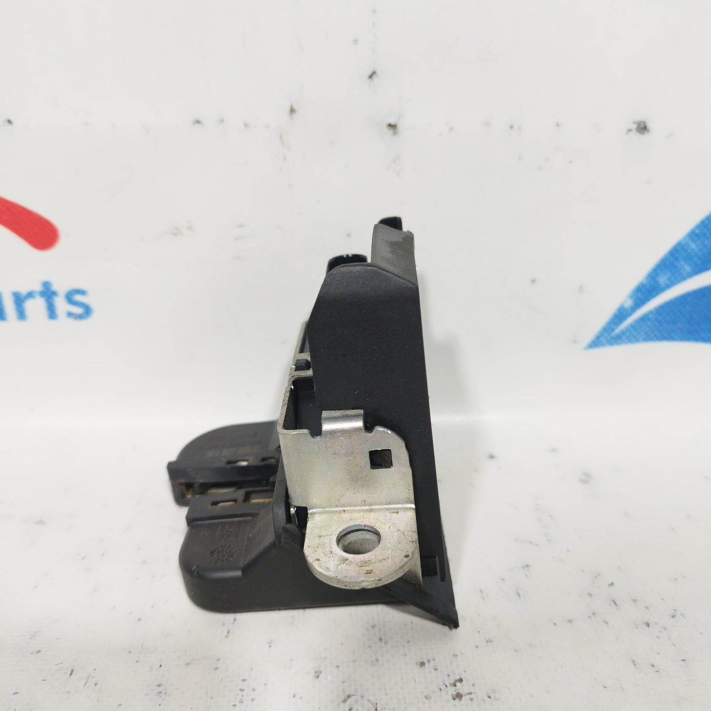 Tailgate lock Seat Leon 2015 4 pin code: 5f4827505c ecoAC6260