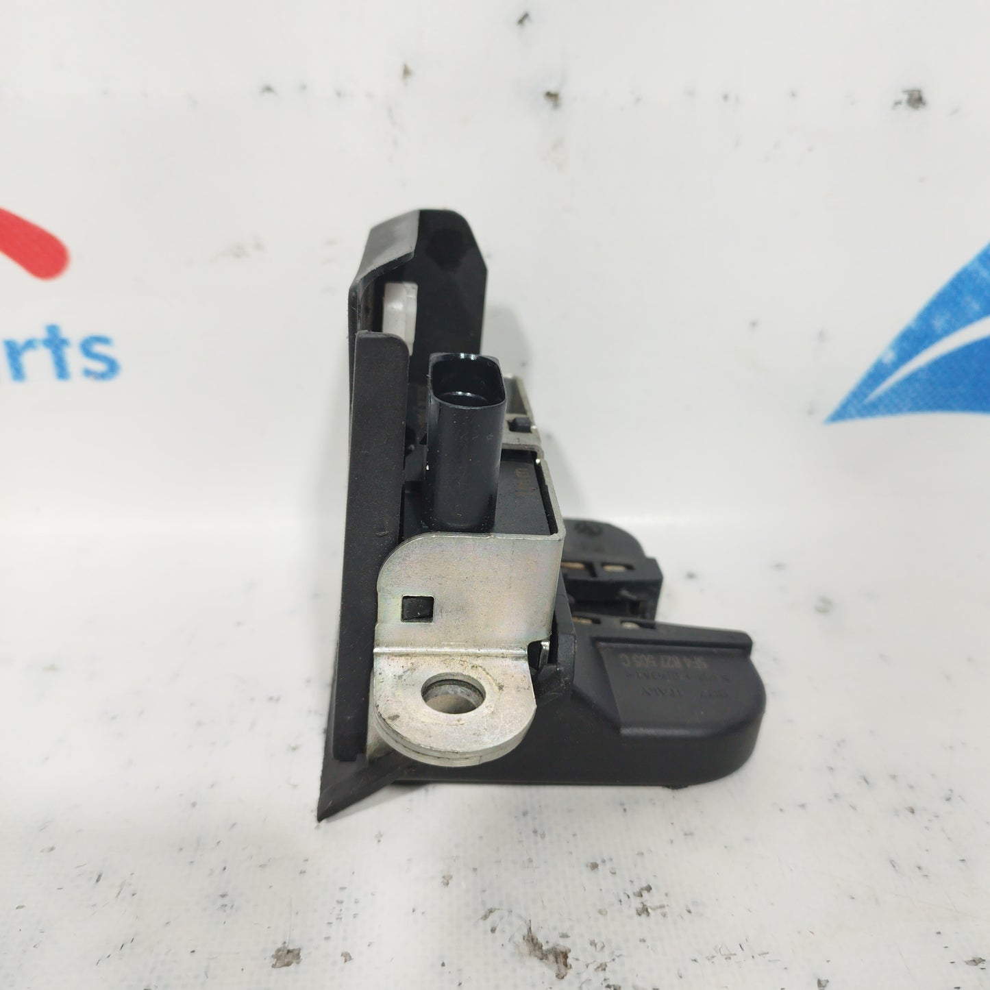 Tailgate lock Seat Leon 2015 4 pin code: 5f4827505c ecoAC6260