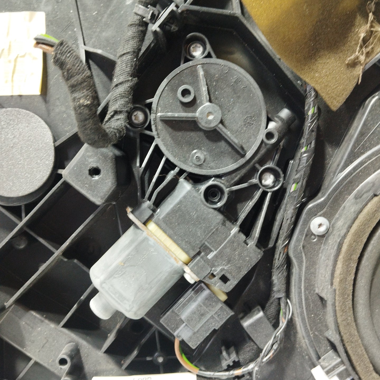 Left rear panel rack Ford Fiesta 2010 code: 8a61a045h23ag ecoAG3692