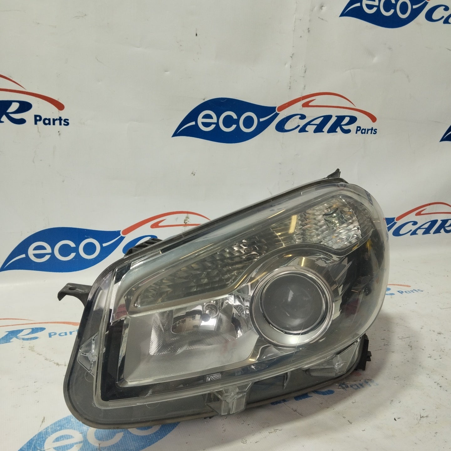Fanale anteriore sx Nissan Qashqai 2012 ecoAG3701