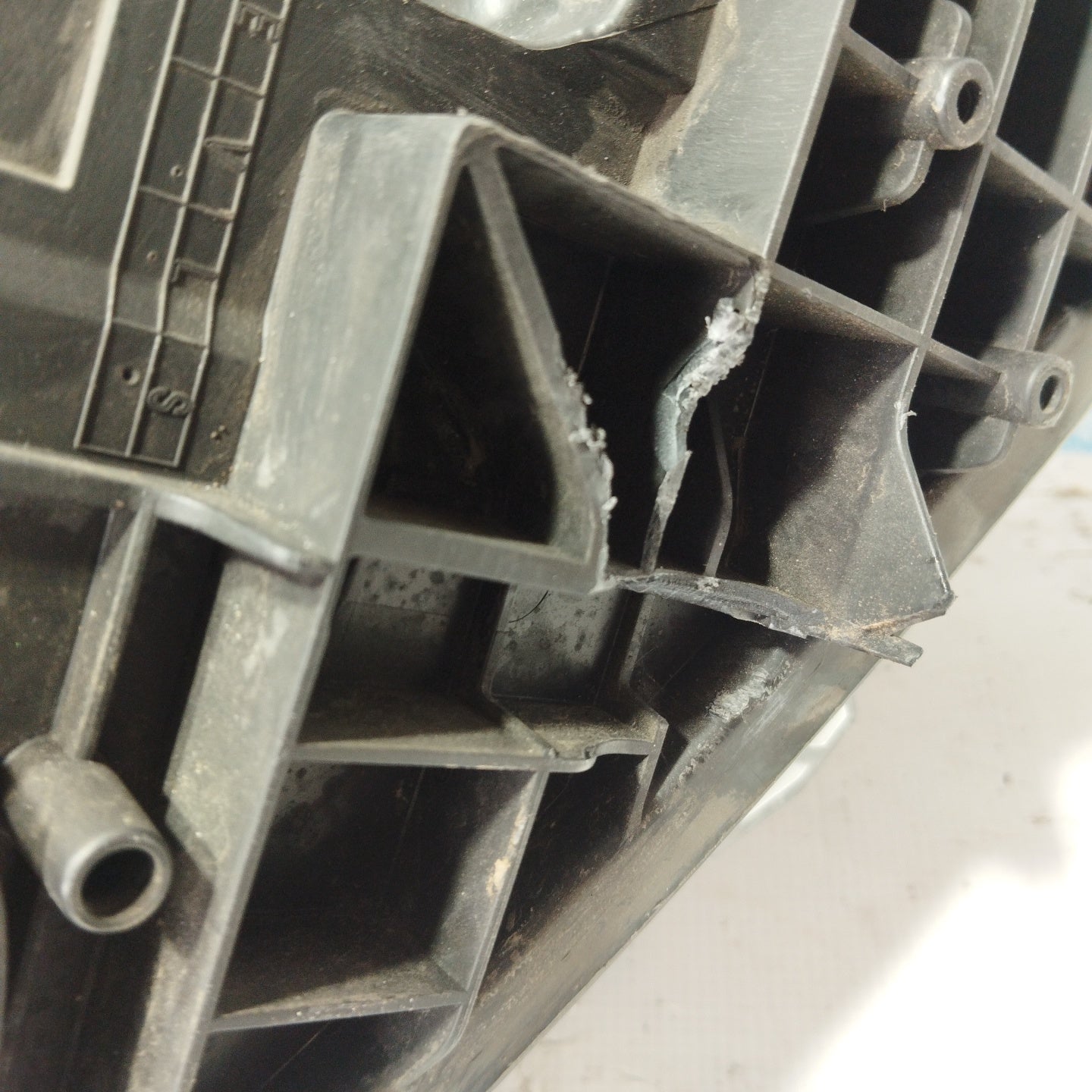 Fanale anteriore sx Nissan Qashqai 2012 ecoAG3701
