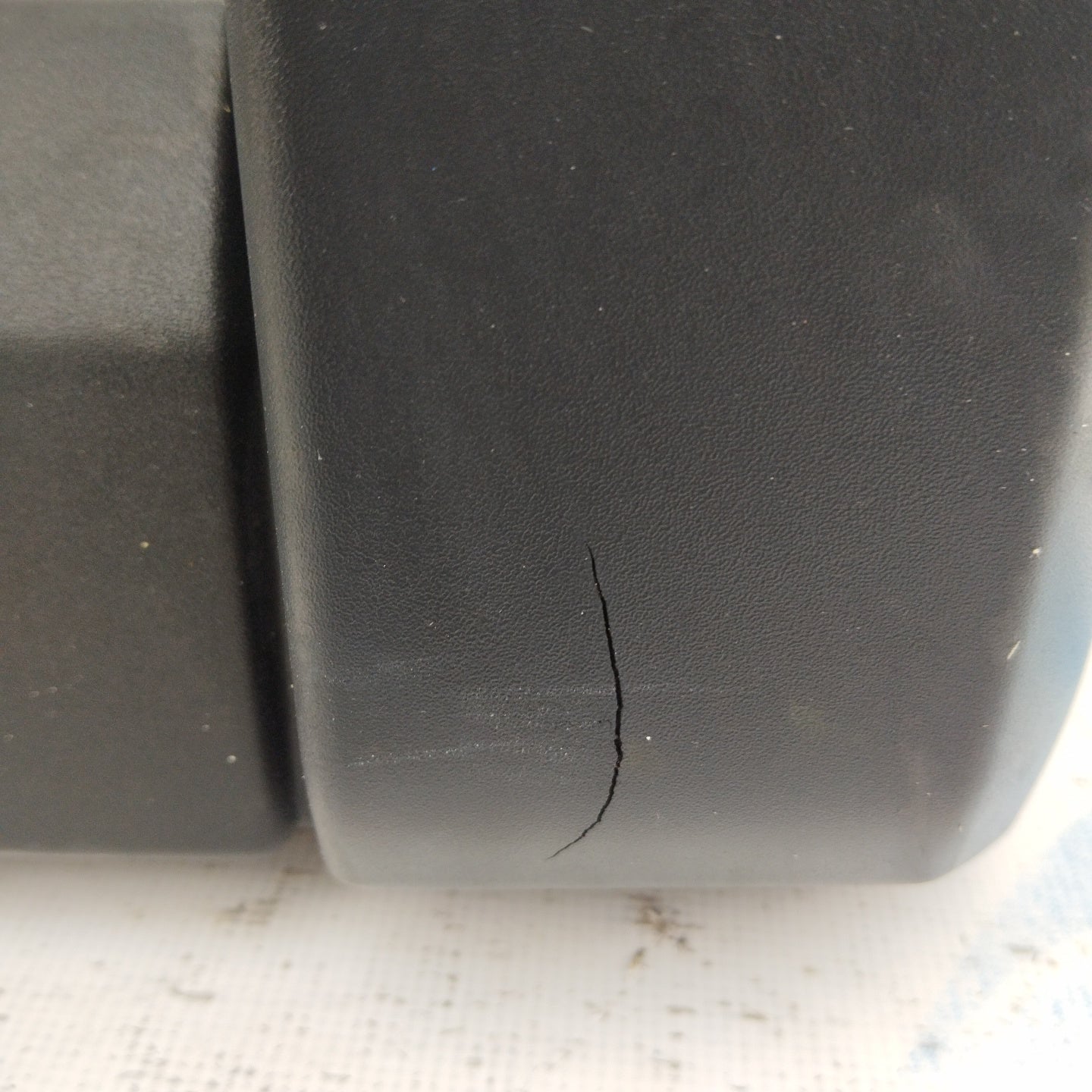 Mascherina paraurti anteriore Land Rover Discovery 4 ecoAG3710