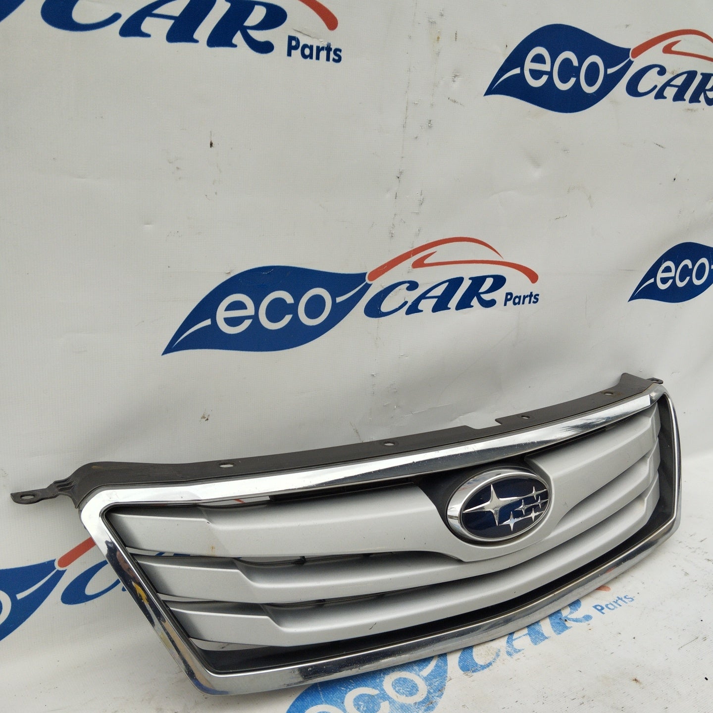 Subaru Outback 2011 Frontgrill Code: 91121-aj020 ecoAG3711