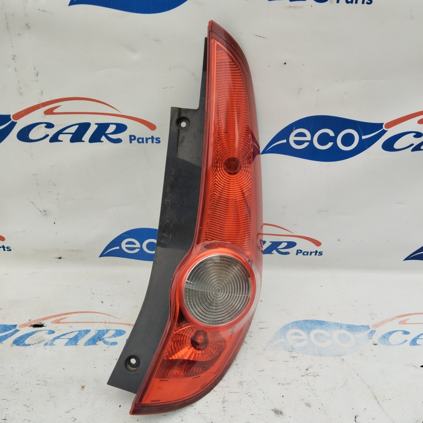 Fanale posteriore dx Opel Agila B ecoAG3712