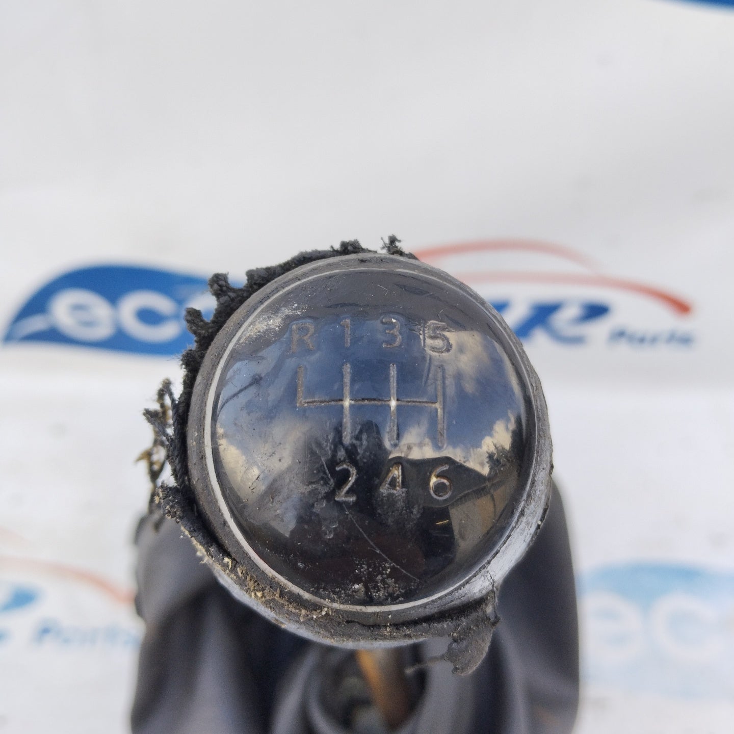 Gear lever Nissan Qashqai 1.5 DCI 2009 code: JD200 6 gears ecoAG3723