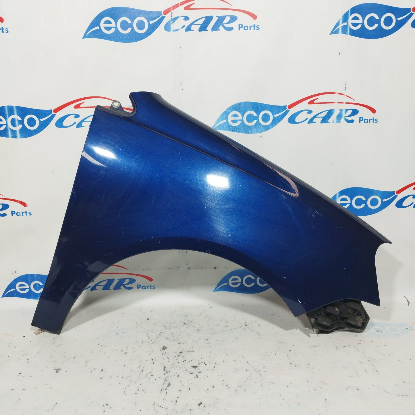 Parafango anteriore dx blu Volkswagen Polo 2008 ecoAC6292