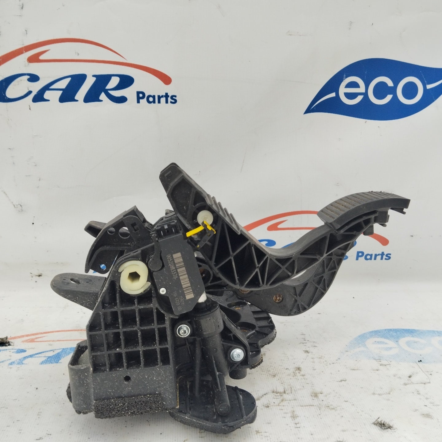 Brake and clutch pedal Fiat 500X 1.6 MTJ cod: 2583340005 ecoAG3751