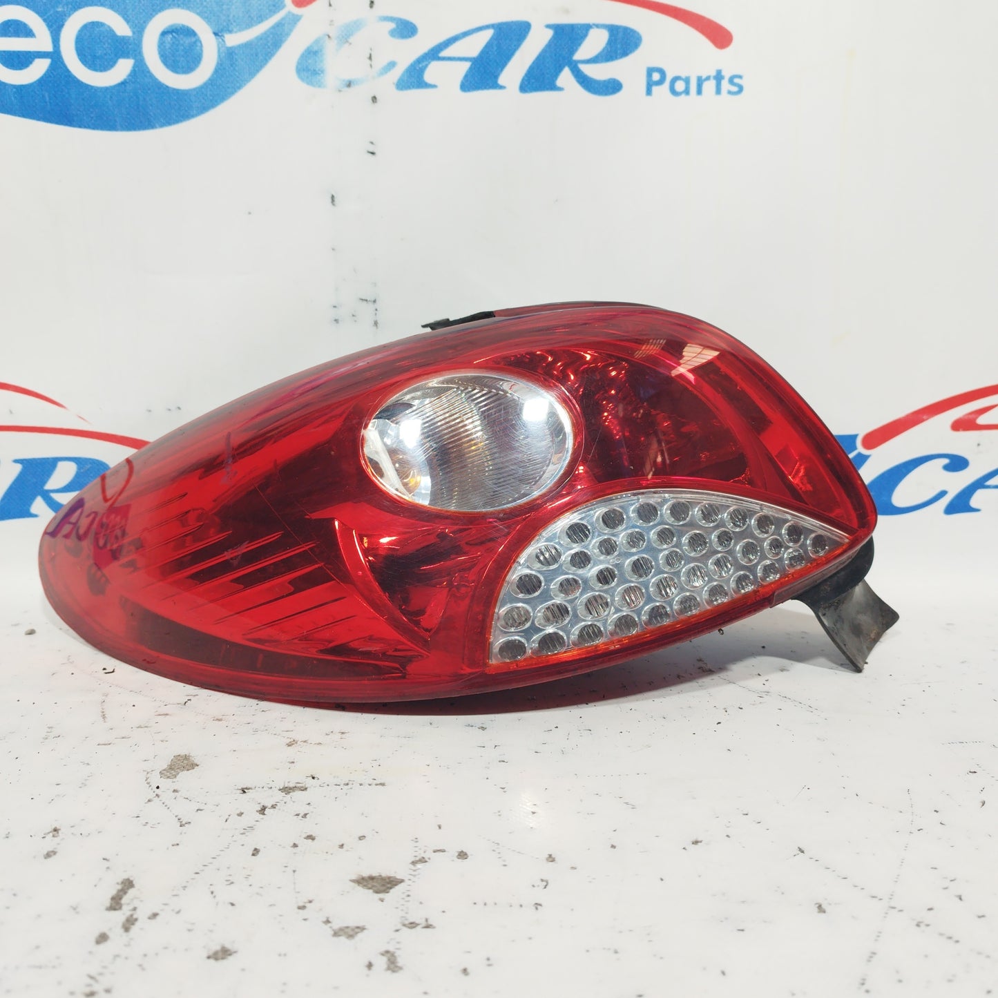 Linke Rückleuchte Peugeot Plus 206 2008 ecoAC6294