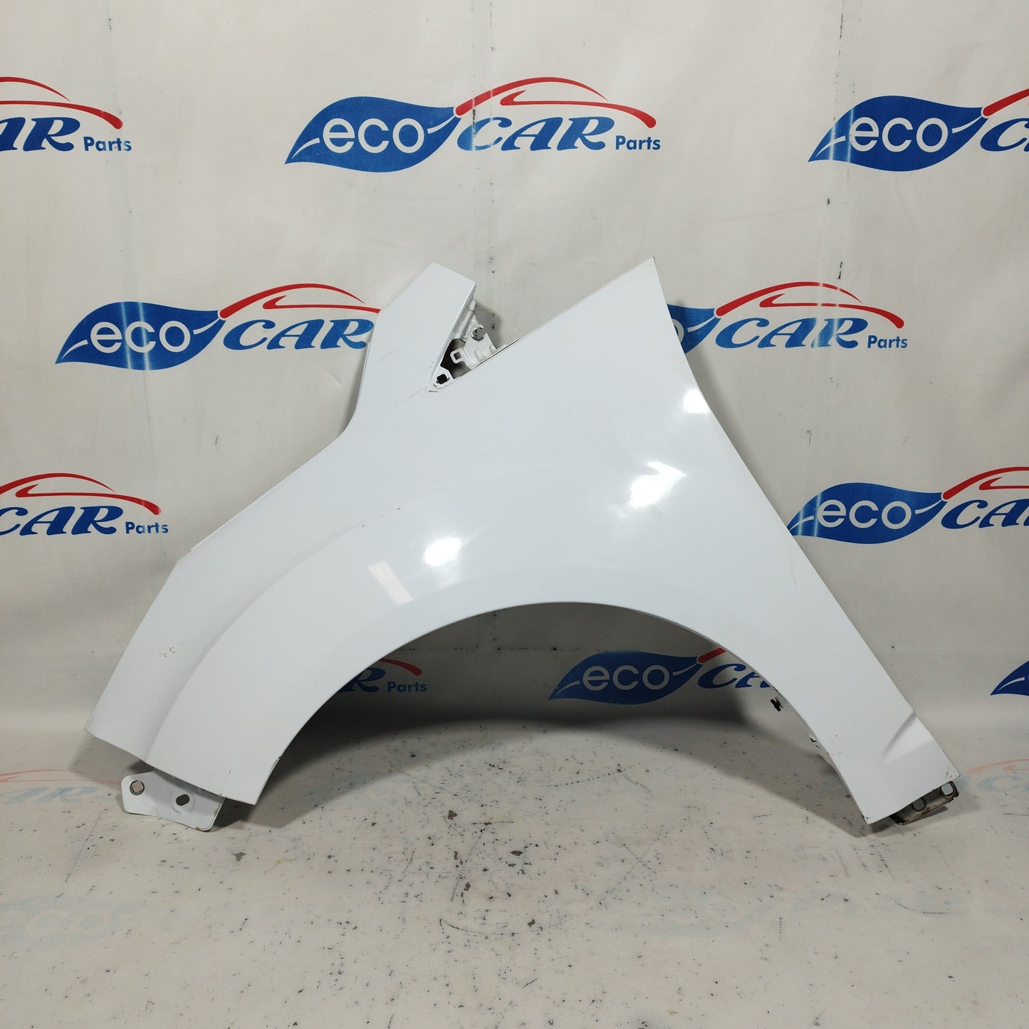 Parafango anteriore sx bianco Ford C-Max 2012 ecoAC6308